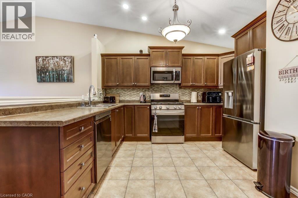 52 Imperial Street Unit# 7, Delhi, Ontario  N4B 1G7 - Photo 6 - 40778113