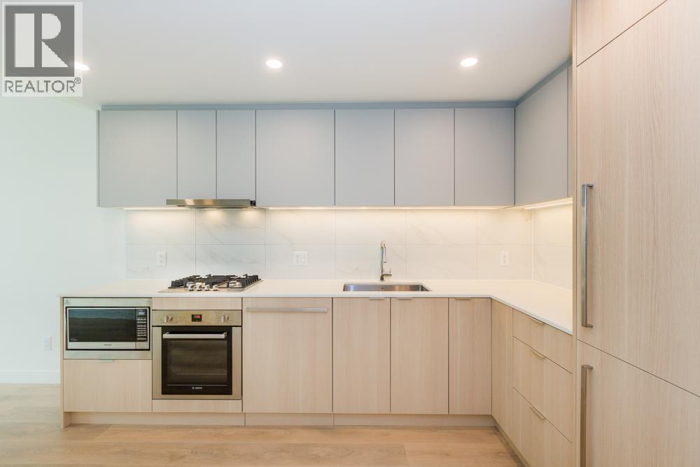 1305 318 Alderson Avenue, Coquitlam, British Columbia  V3K 0J1 - Photo 11 - R3057426