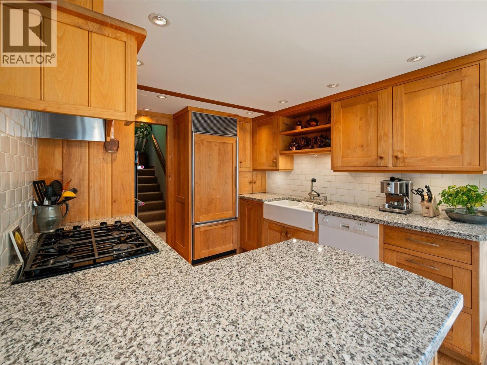 8609 Forest Ridge Drive, Whistler, British Columbia  V8E 0G1 - Photo 19 - R3057454