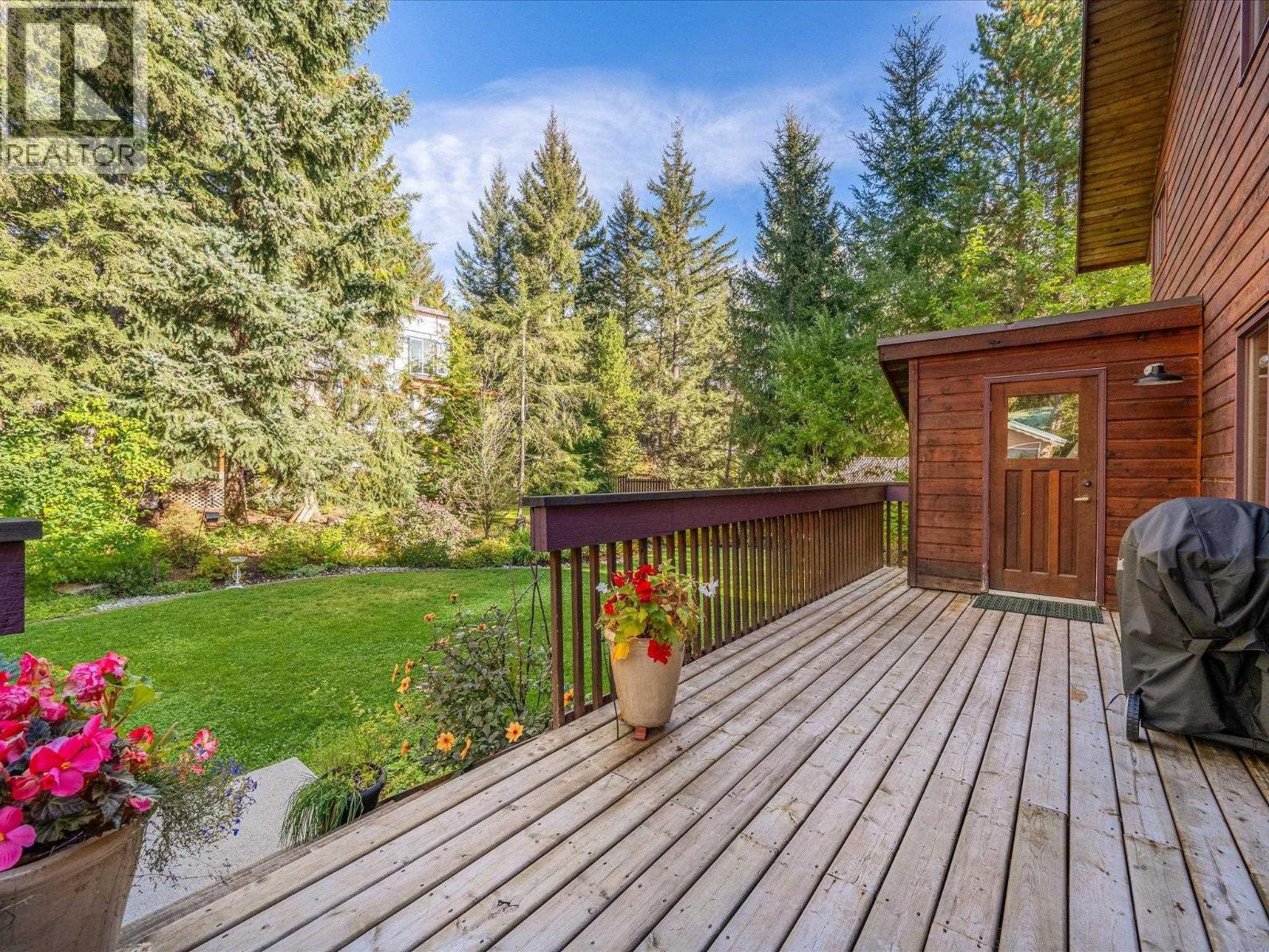 8609 Forest Ridge Drive, Whistler, British Columbia  V8E 0G1 - Photo 27 - R3057454