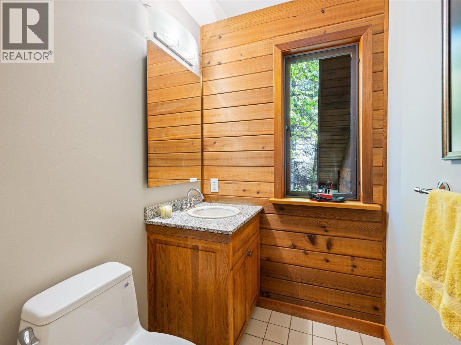 8609 Forest Ridge Drive, Whistler, British Columbia  V8E 0G1 - Photo 30 - R3057454