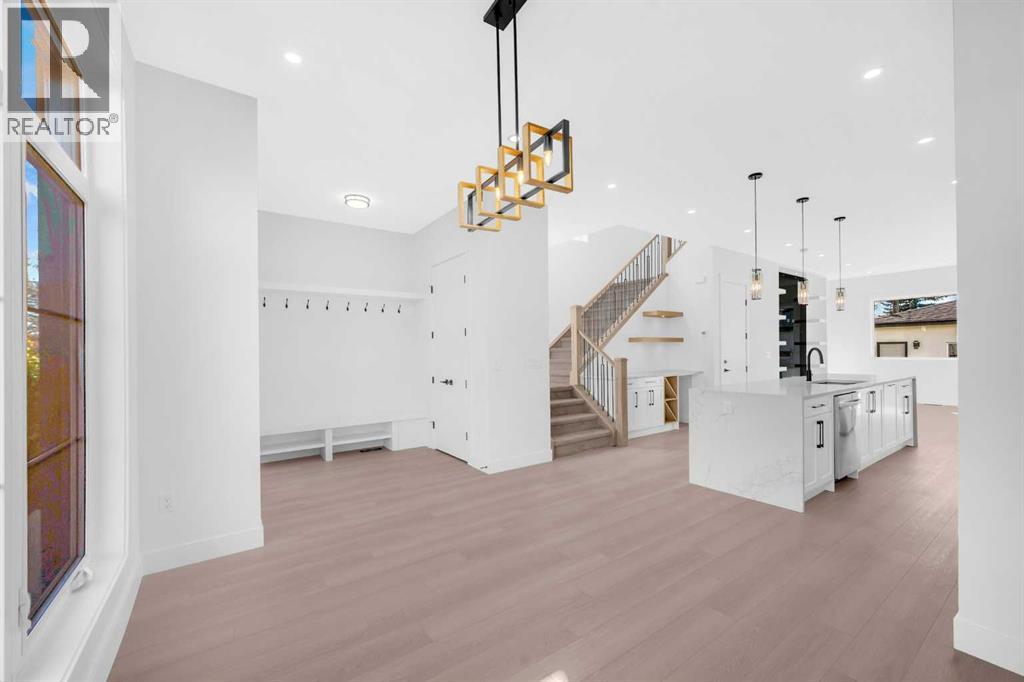 7619 Ogden Road Se, Calgary, Alberta  T2C 1C2 - Photo 6 - A2260913