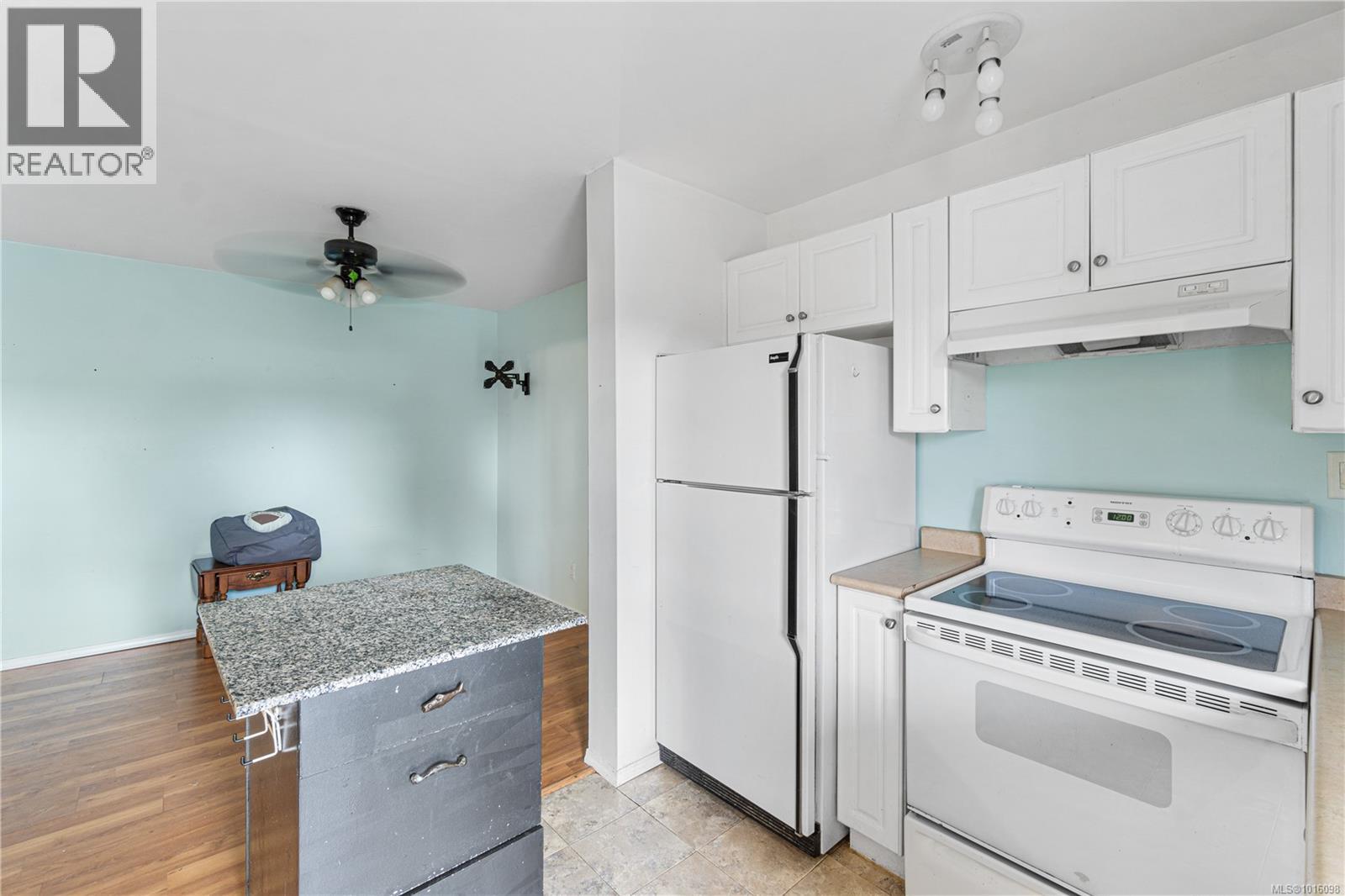 1500 Grafton Ave, Errington, British Columbia  V0R 1V0 - Photo 10 - 1016098