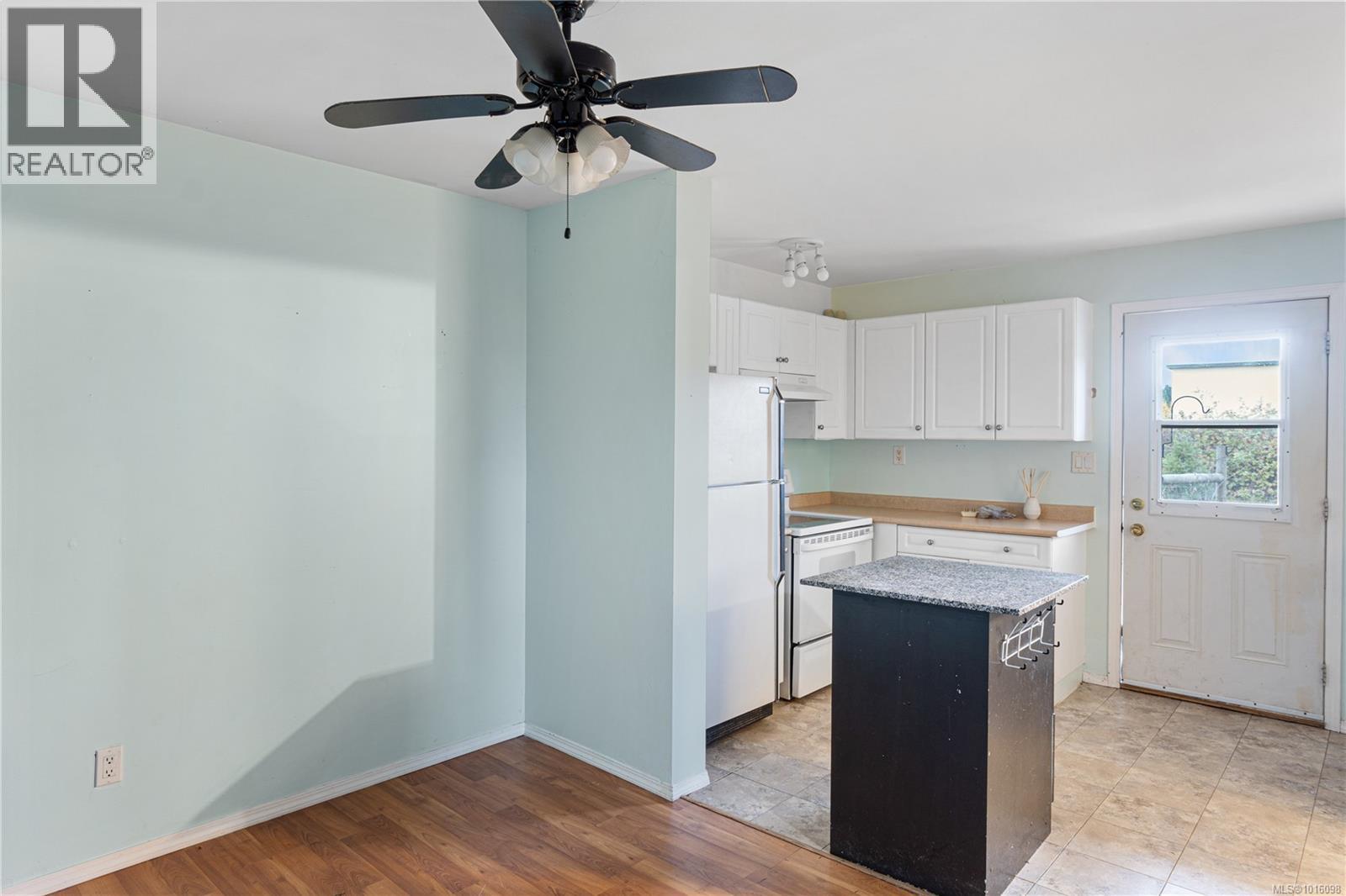 1500 Grafton Ave, Errington, British Columbia  V0R 1V0 - Photo 8 - 1016098