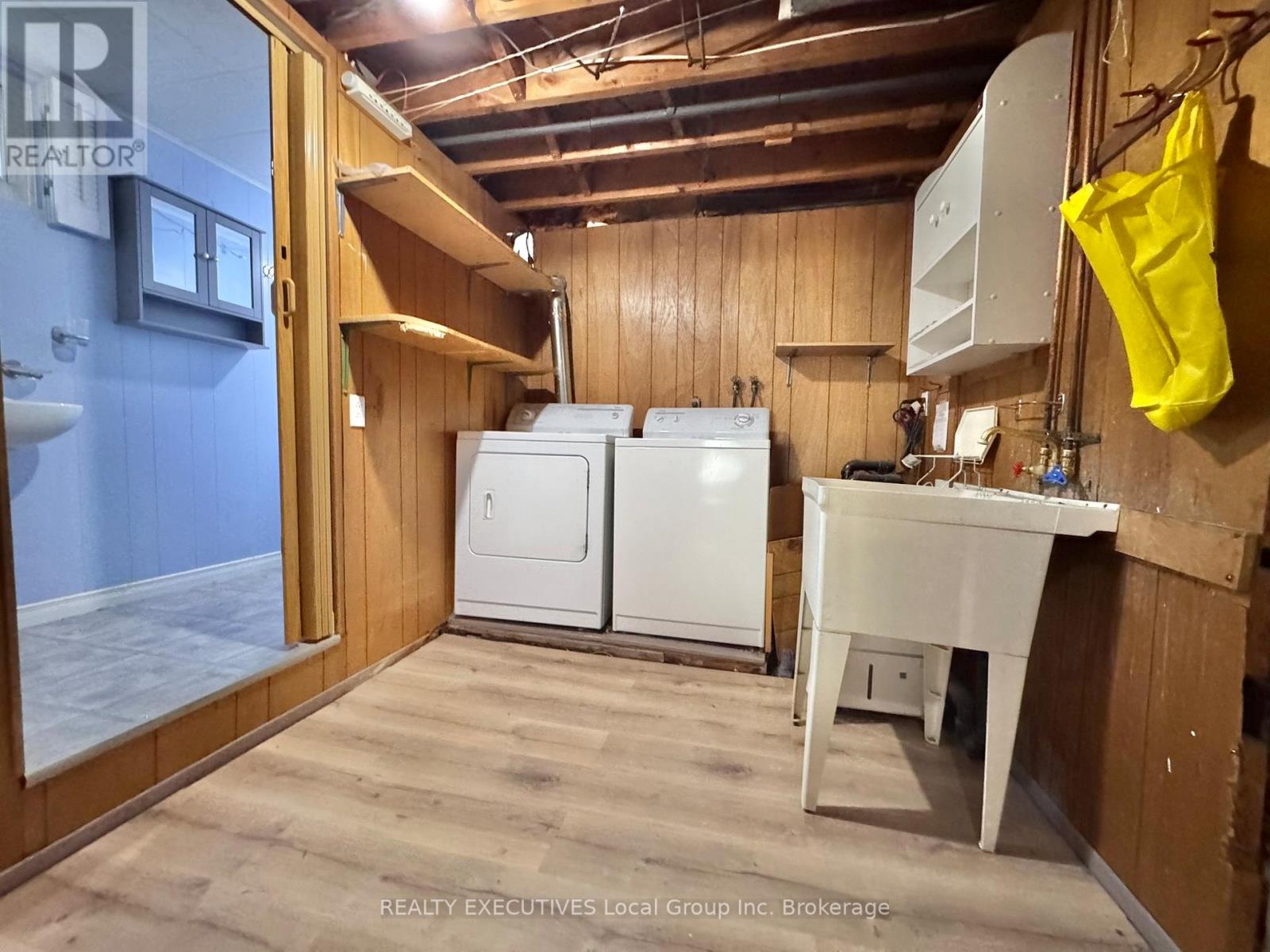 286 Leonard Street, North Bay, Ontario  P1B 5K2 - Photo 27 - X12452556