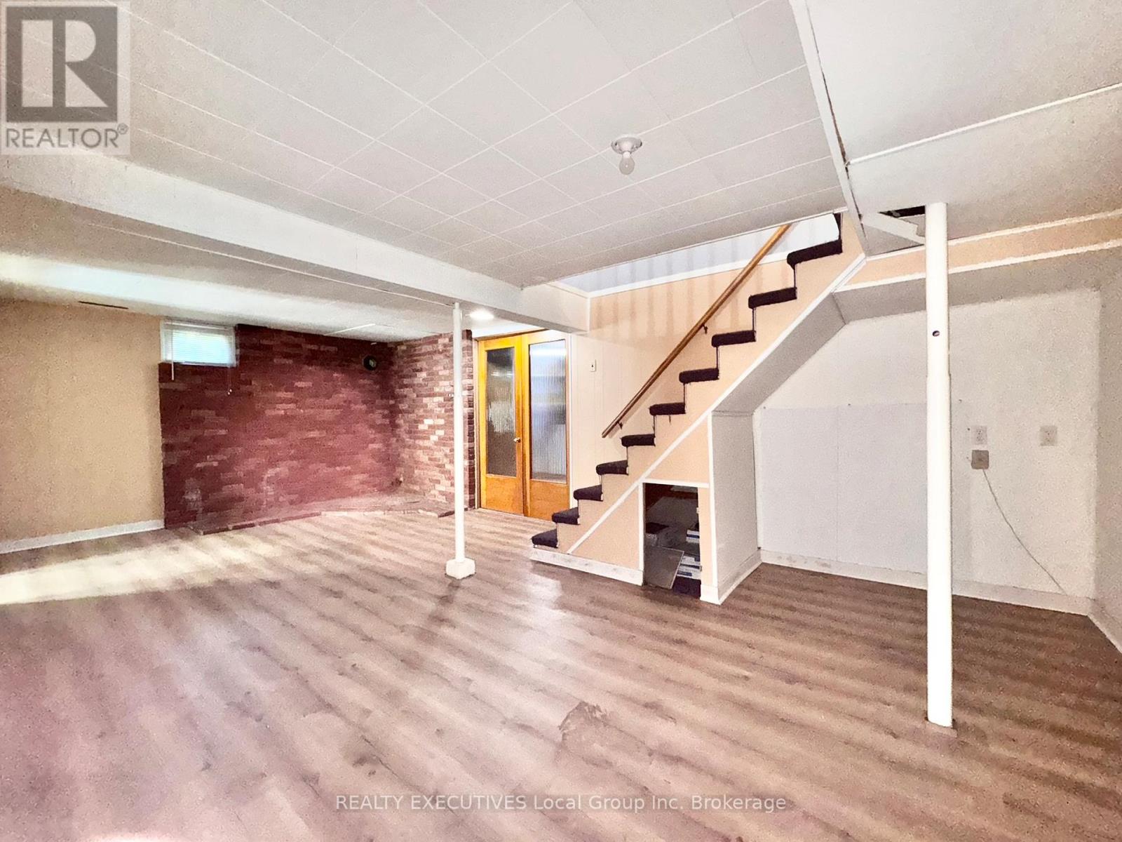 286 Leonard Street, North Bay, Ontario  P1B 5K2 - Photo 21 - X12452556