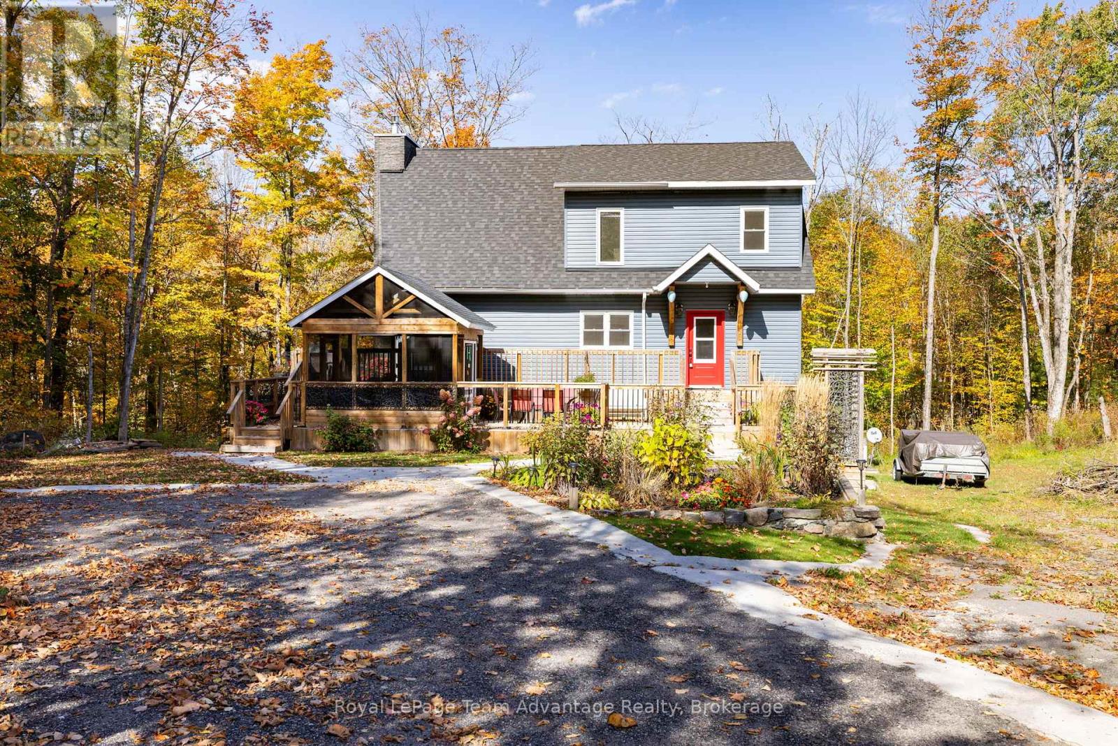 17 Hagerman Court, Seguin, Ontario  P2A 0B2 - Photo 2 - X12427159