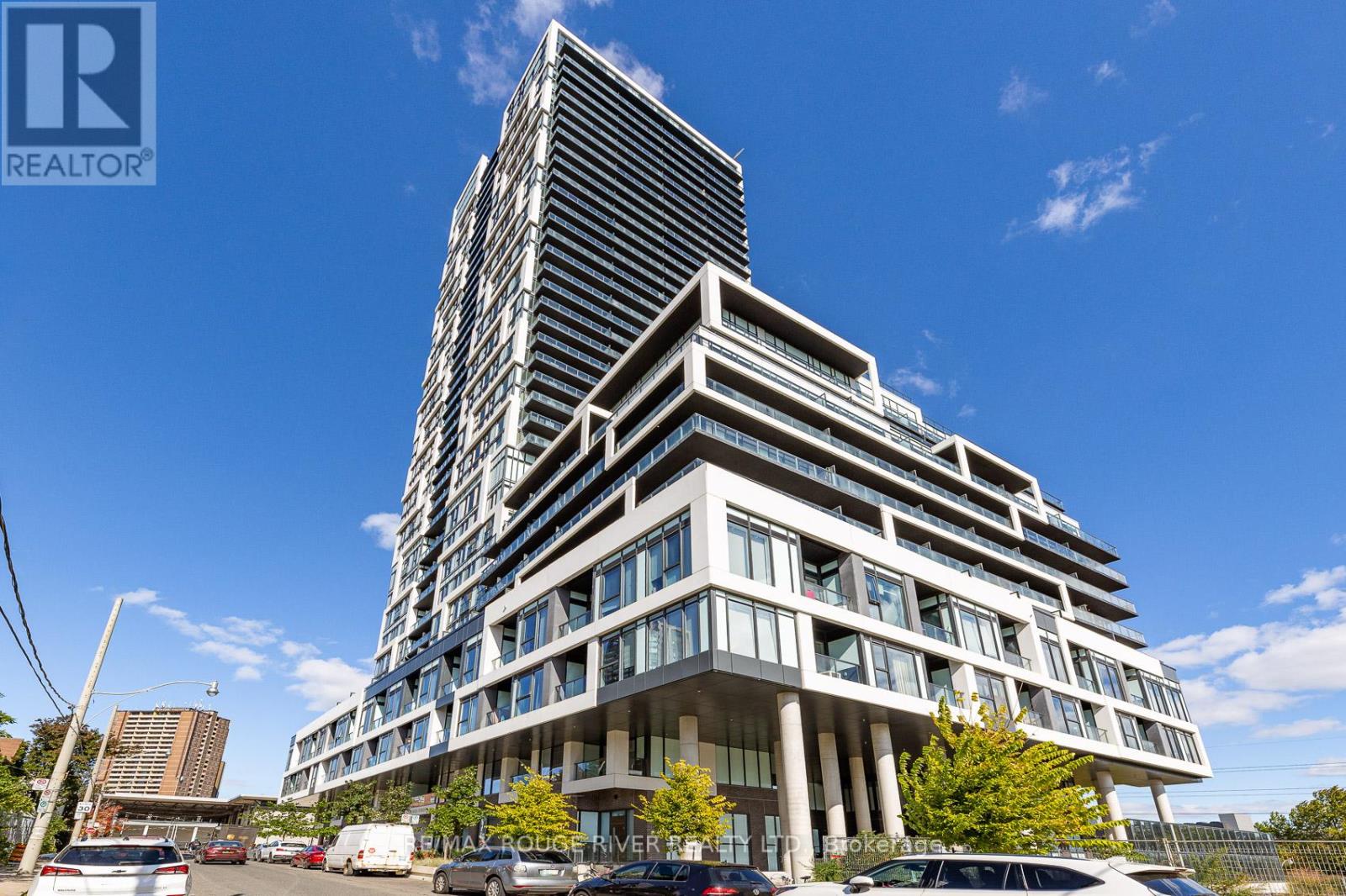 402 - 5 DEFRIES STREET, Toronto, Ontario