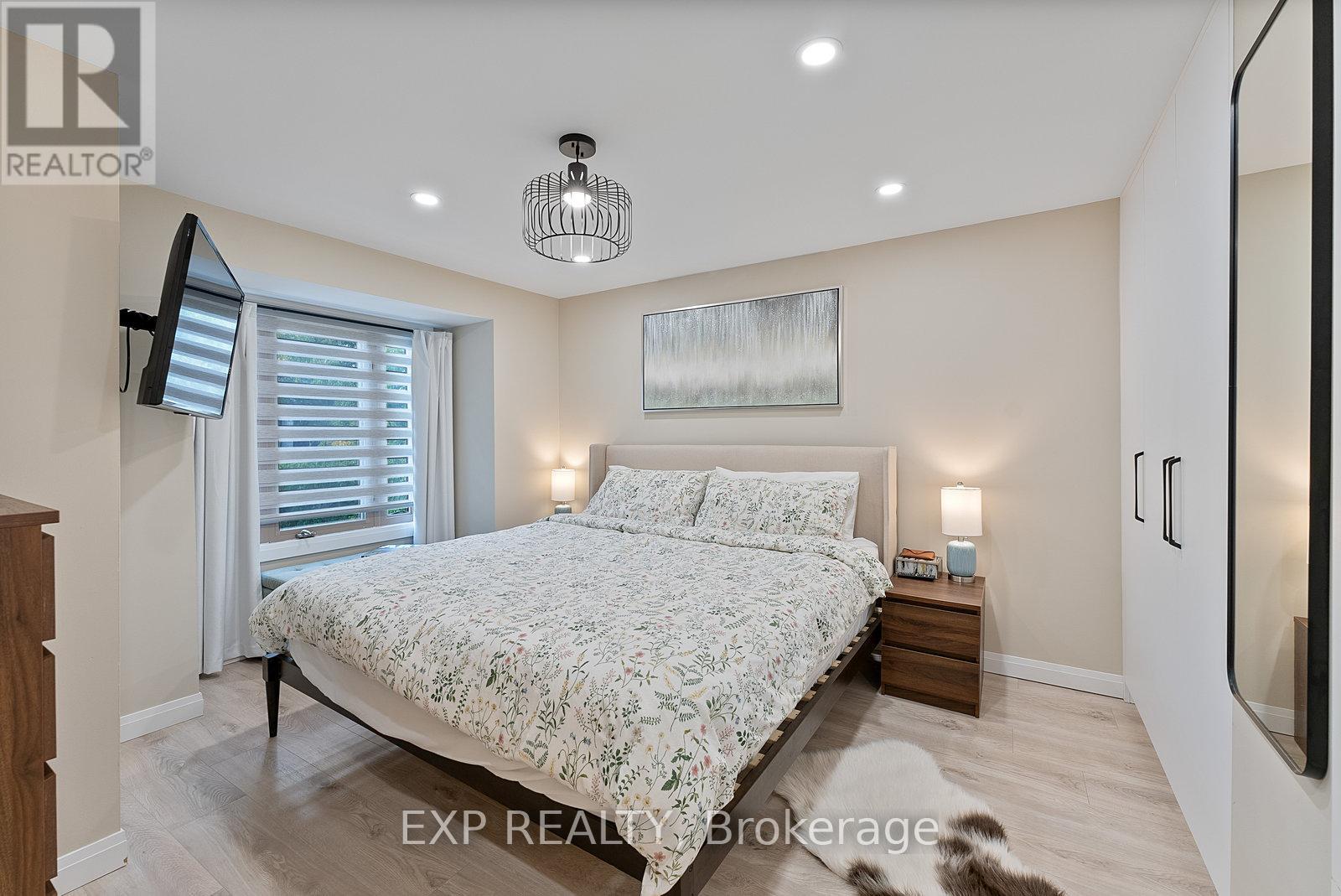 35 - 4101 Westminster Place, Mississauga, Ontario  L4W 4X4 - Photo 16 - W12418390