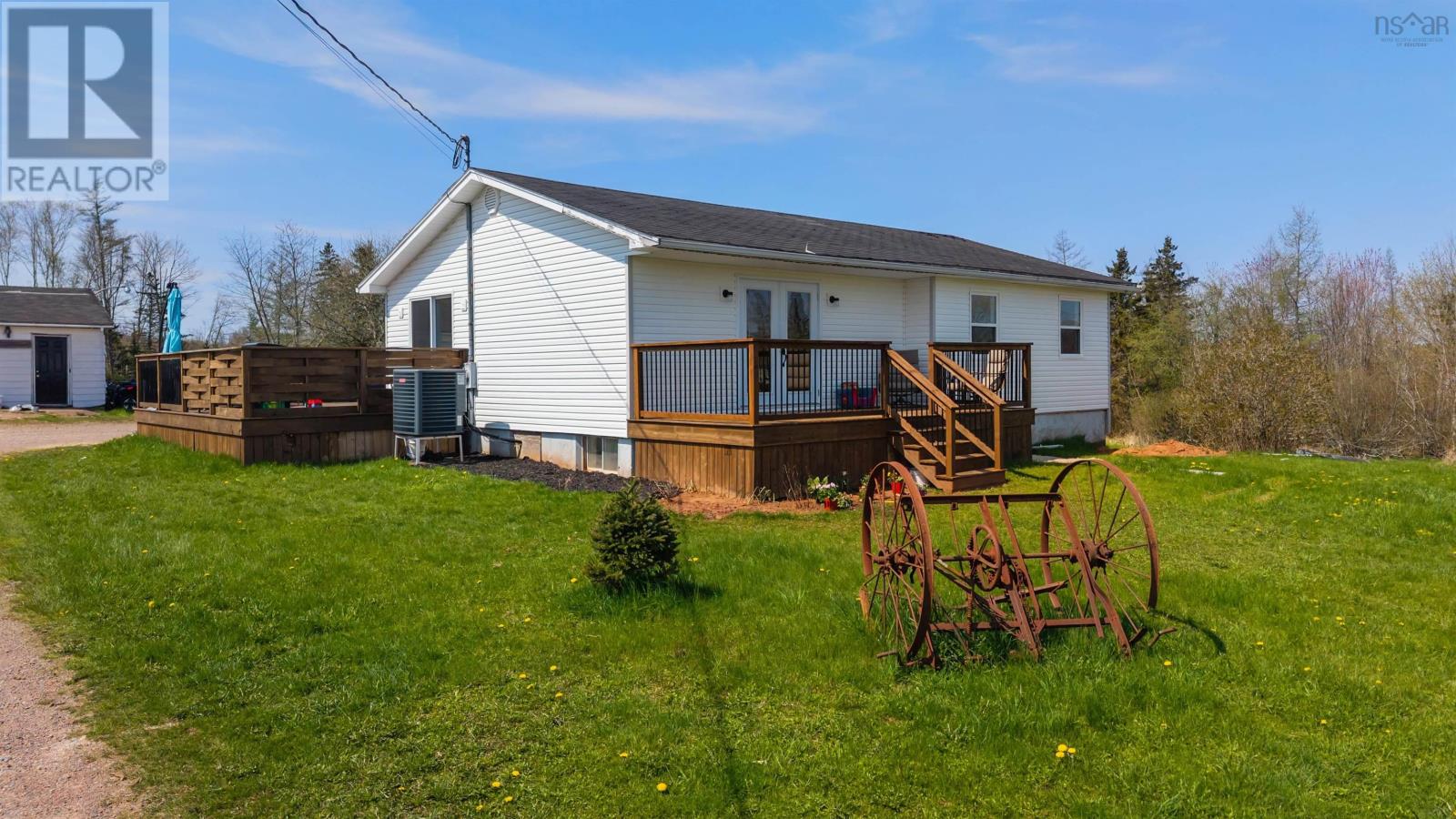 5786 Highway 2, Bass River, Nova Scotia  B0M 1B0 - Photo 3 - 202522714
