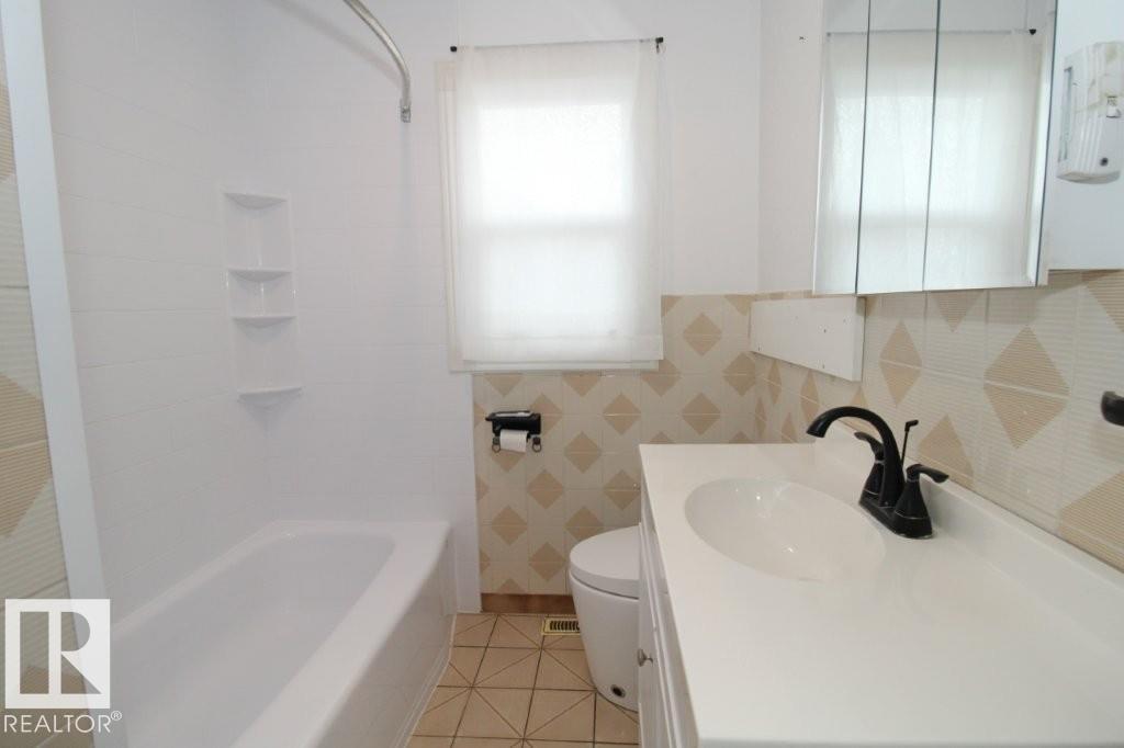 12415 94 St Nw, Edmonton, Alberta  T5G 1K5 - Photo 9 - E4461215
