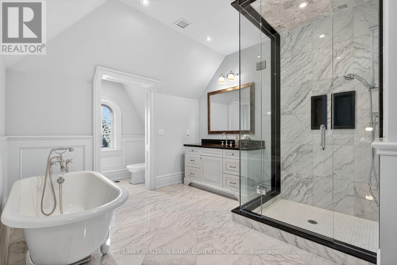 76 Arjay Crescent, Toronto, Ontario  M2L 1C7 - Photo 22 - C12413967