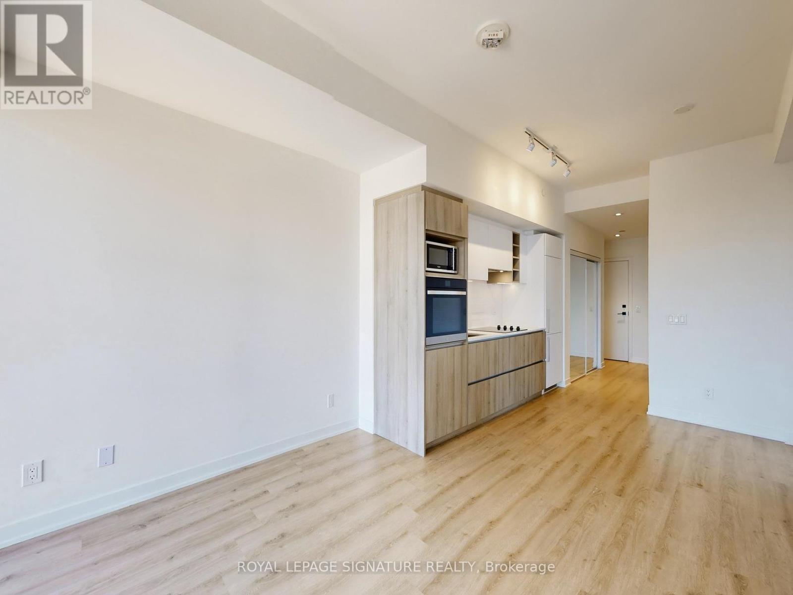 1006 - 319 Jarvis Street, Toronto, Ontario  M5B 0C8 - Photo 7 - C12456240