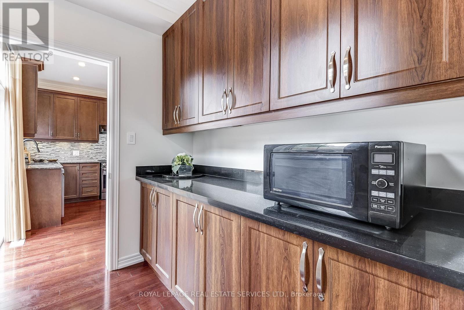 2 Pelister Drive, Markham, Ontario  L6E 0M6 - Photo 14 - N12344889