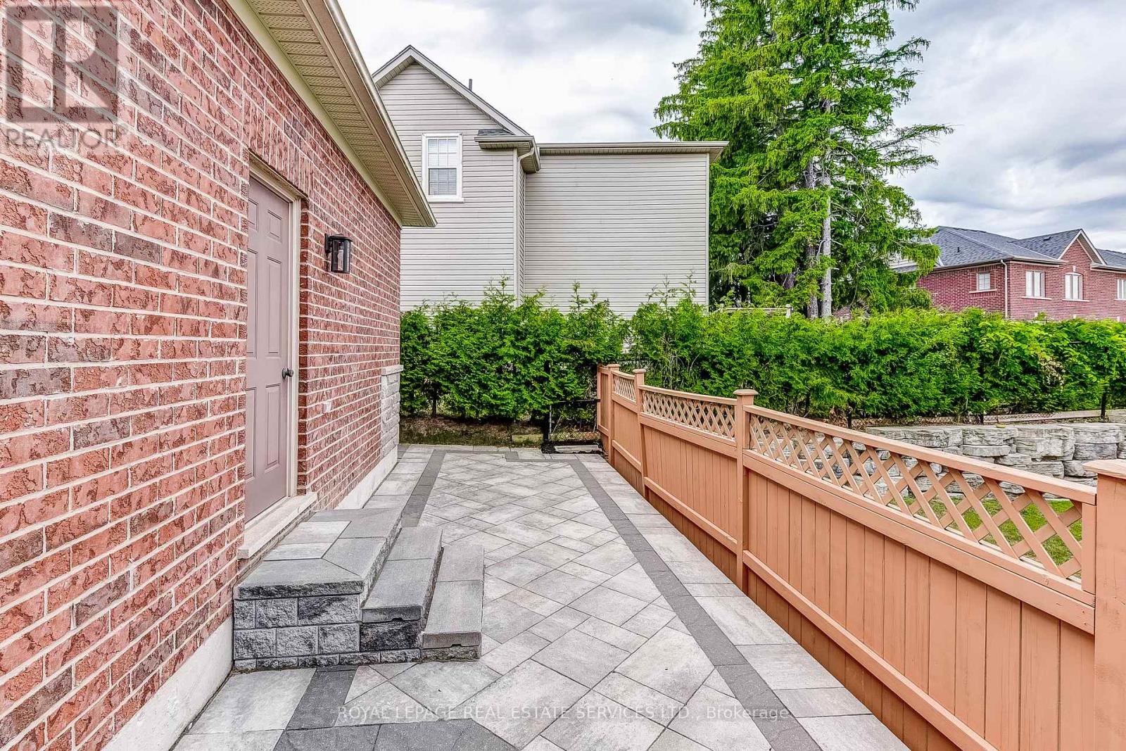 2 Pelister Drive, Markham, Ontario  L6E 0M6 - Photo 45 - N12344889