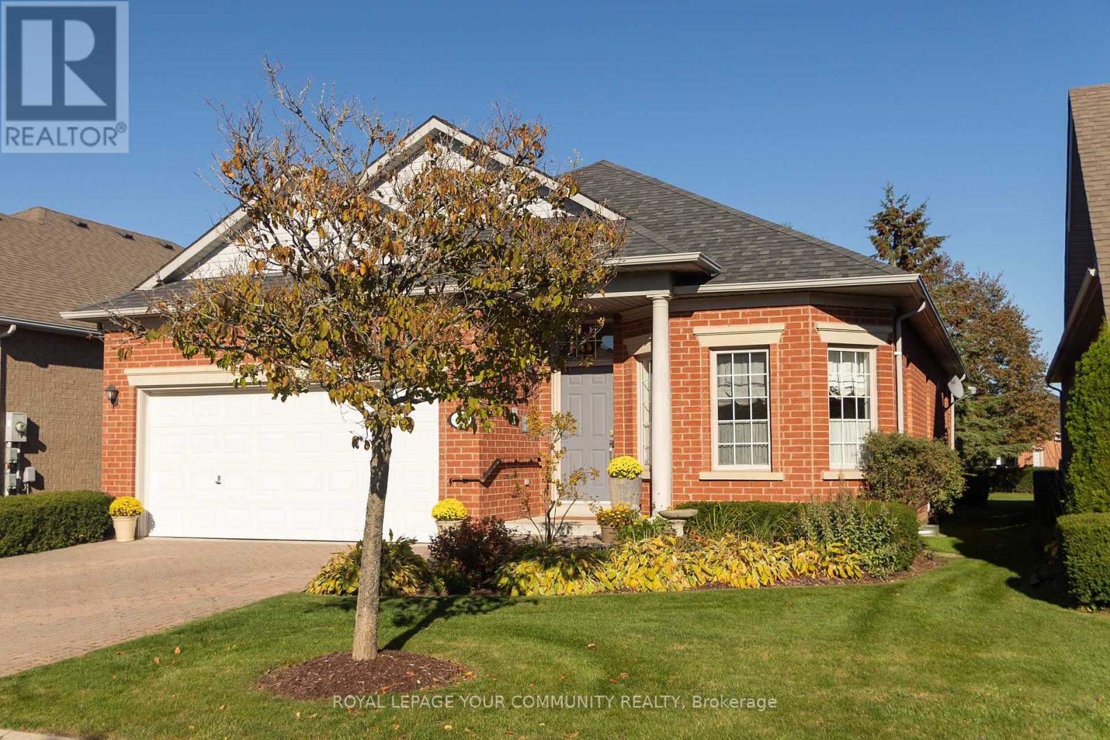 7 Arnie's Chance, Whitchurch-Stouffville, Ontario  L4A 1L7 - Photo 2 - N12457061
