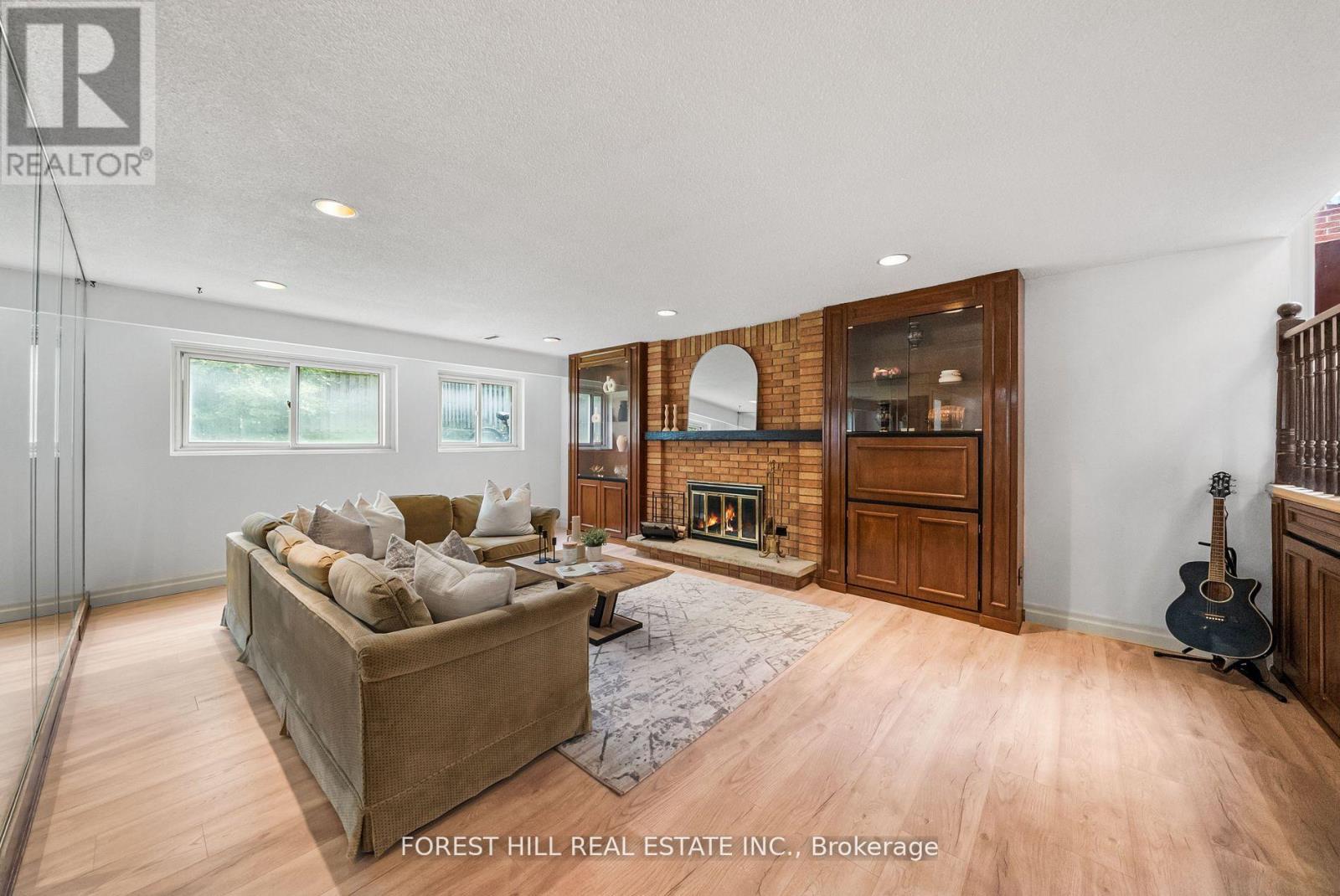 3 Saunders Lane, Markham, Ontario  L3T 5K3 - Photo 15 - N12457072