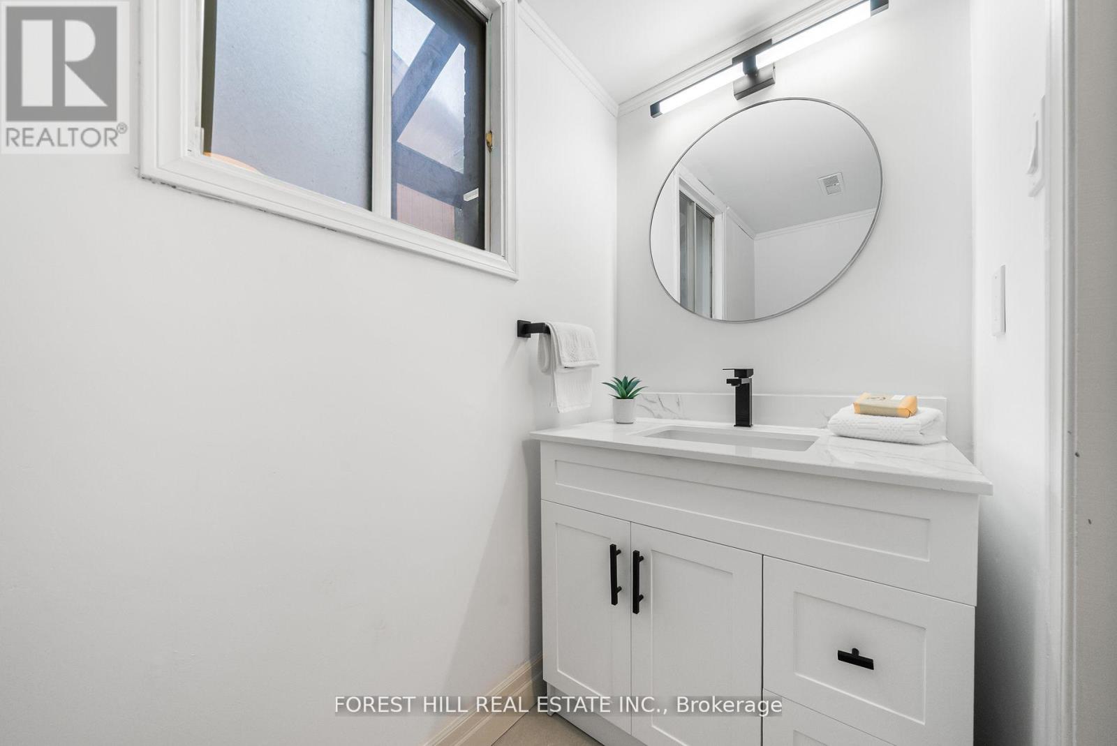 3 Saunders Lane, Markham, Ontario  L3T 5K3 - Photo 33 - N12457072