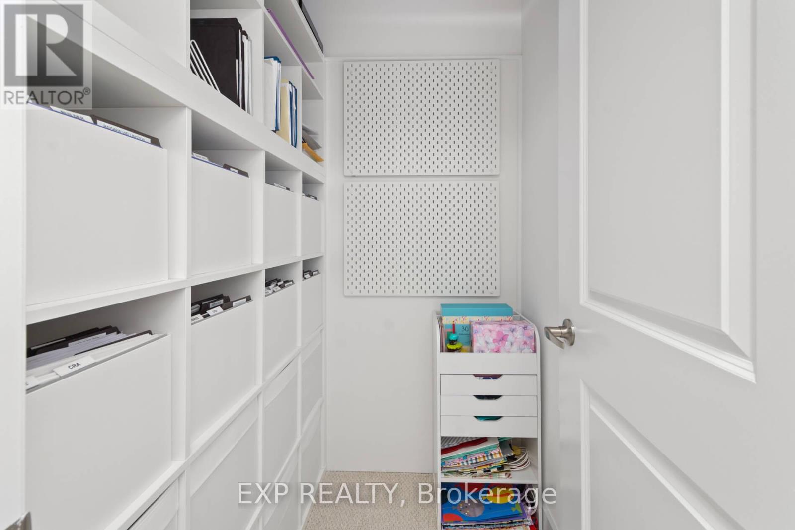 56 Lewis Avenue, Bradford West Gwillimbury, Ontario  L3Z 0X2 - Photo 22 - N12457081