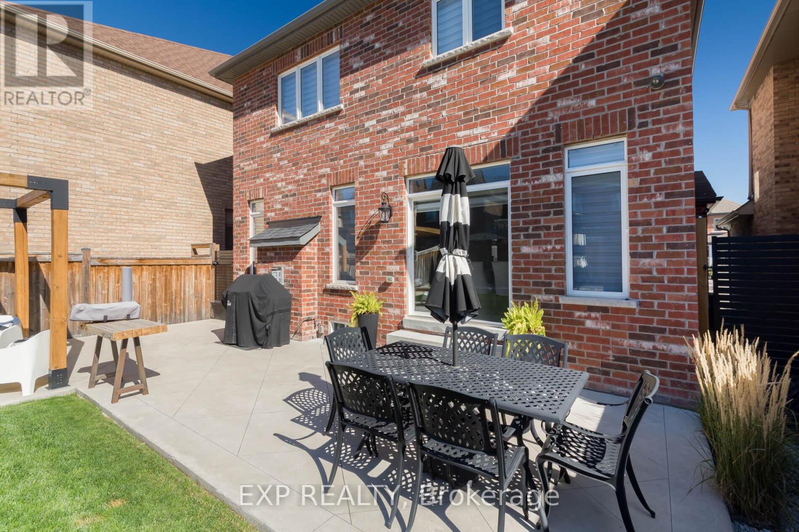 56 Lewis Avenue, Bradford West Gwillimbury, Ontario  L3Z 0X2 - Photo 33 - N12457081