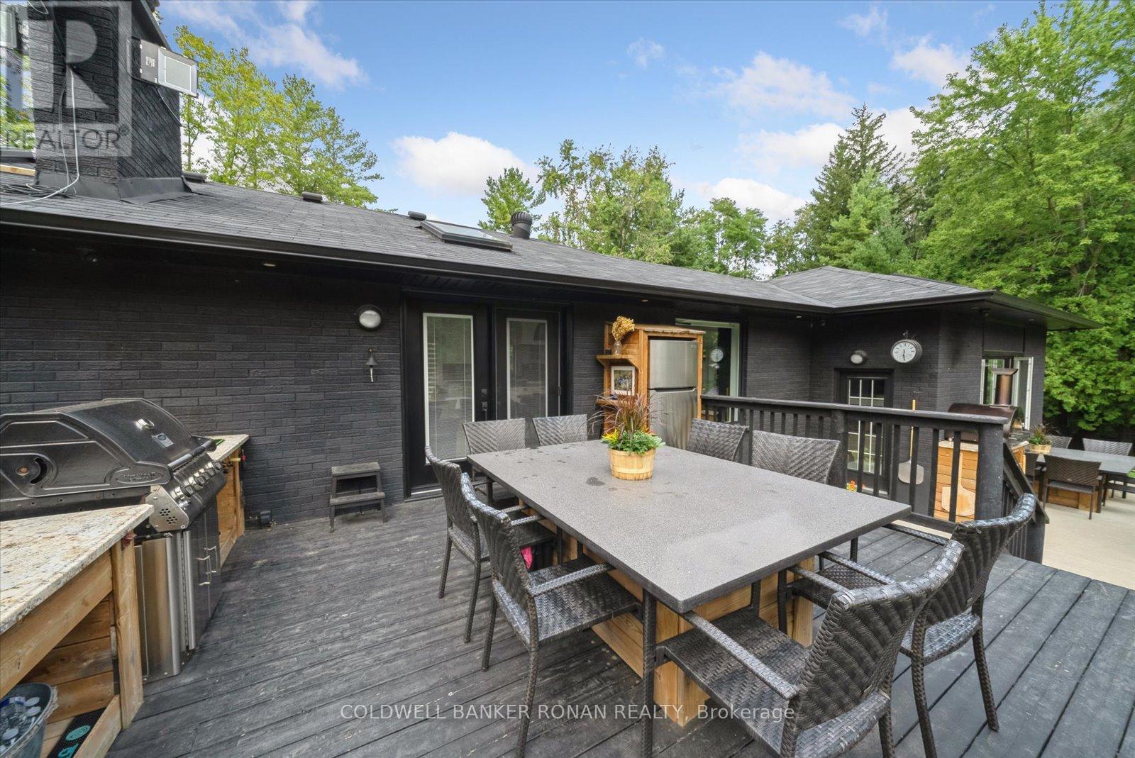 6591 6th Line, New Tecumseth, Ontario  L0G 1W0 - Photo 30 - N12457095