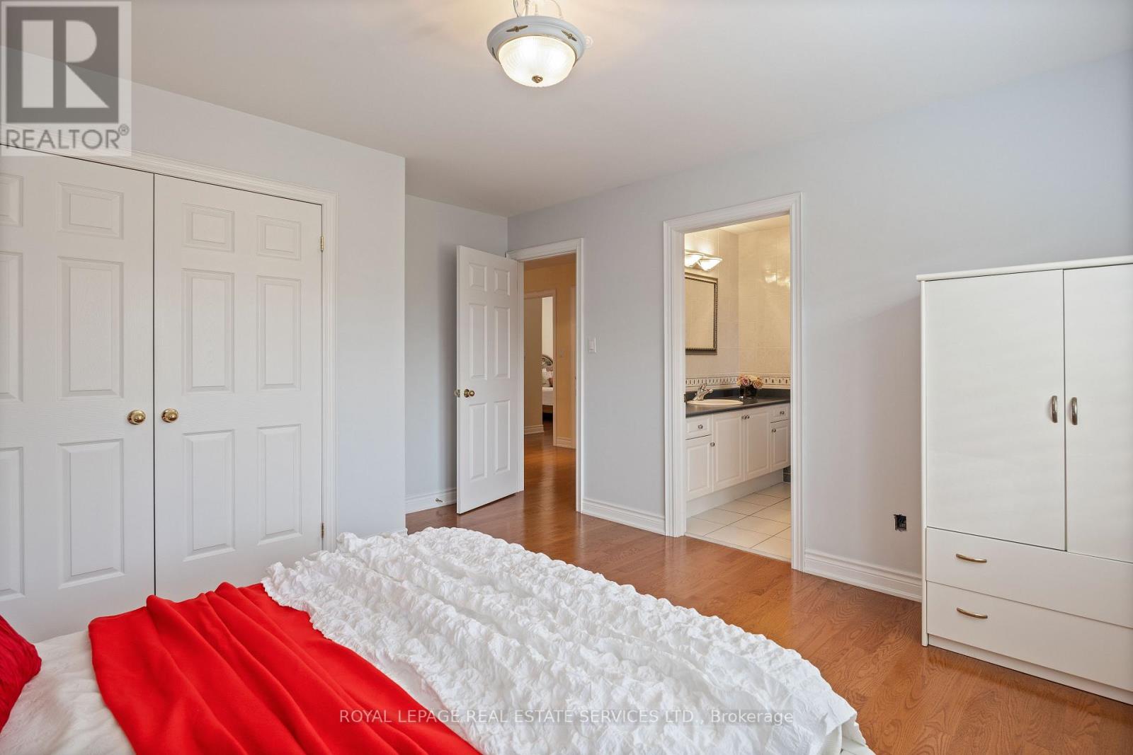 96 Bradgate Drive, Markham, Ontario  L3T 7M3 - Photo 34 - N12457096