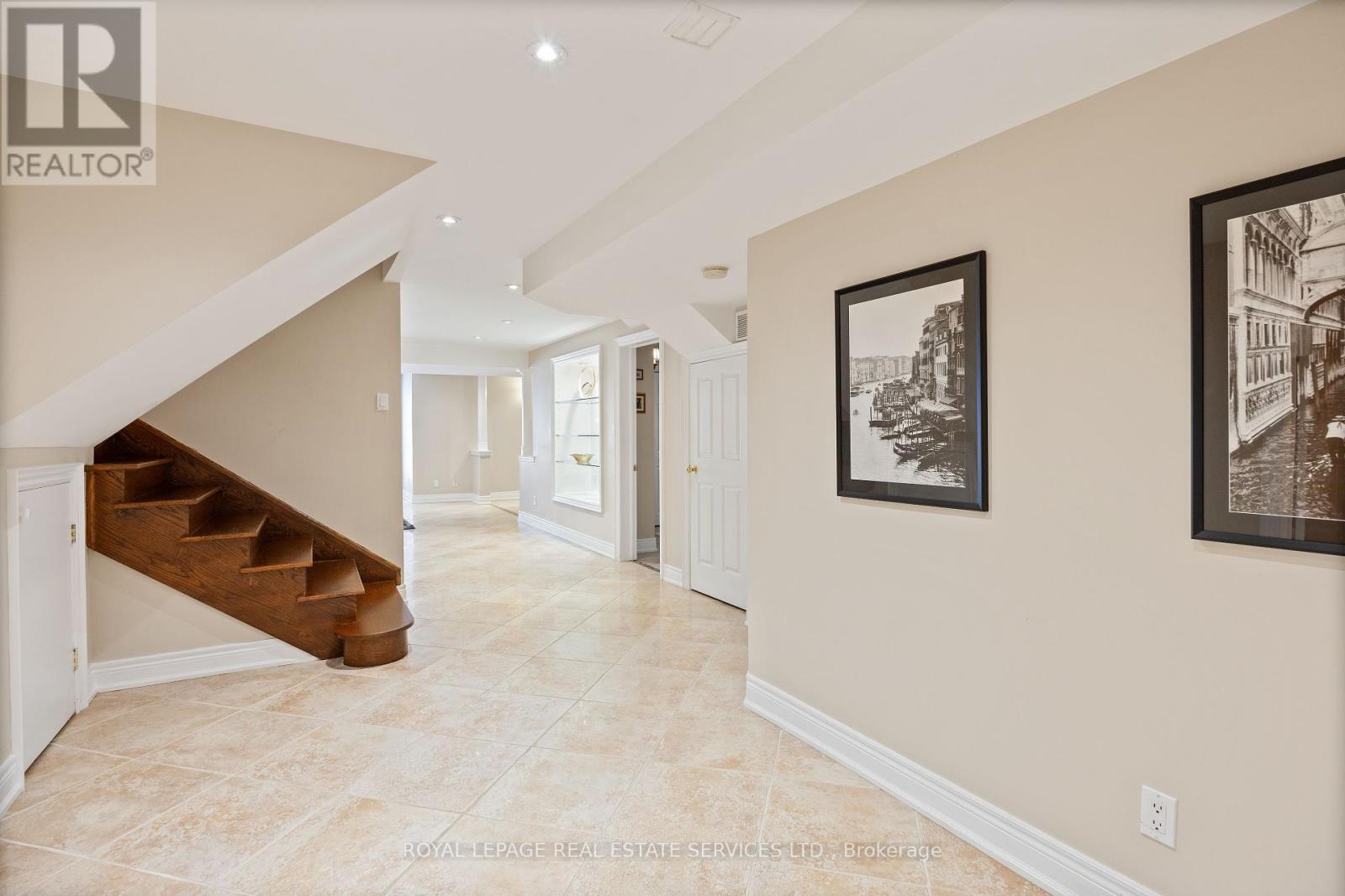 96 Bradgate Drive, Markham, Ontario  L3T 7M3 - Photo 38 - N12457096