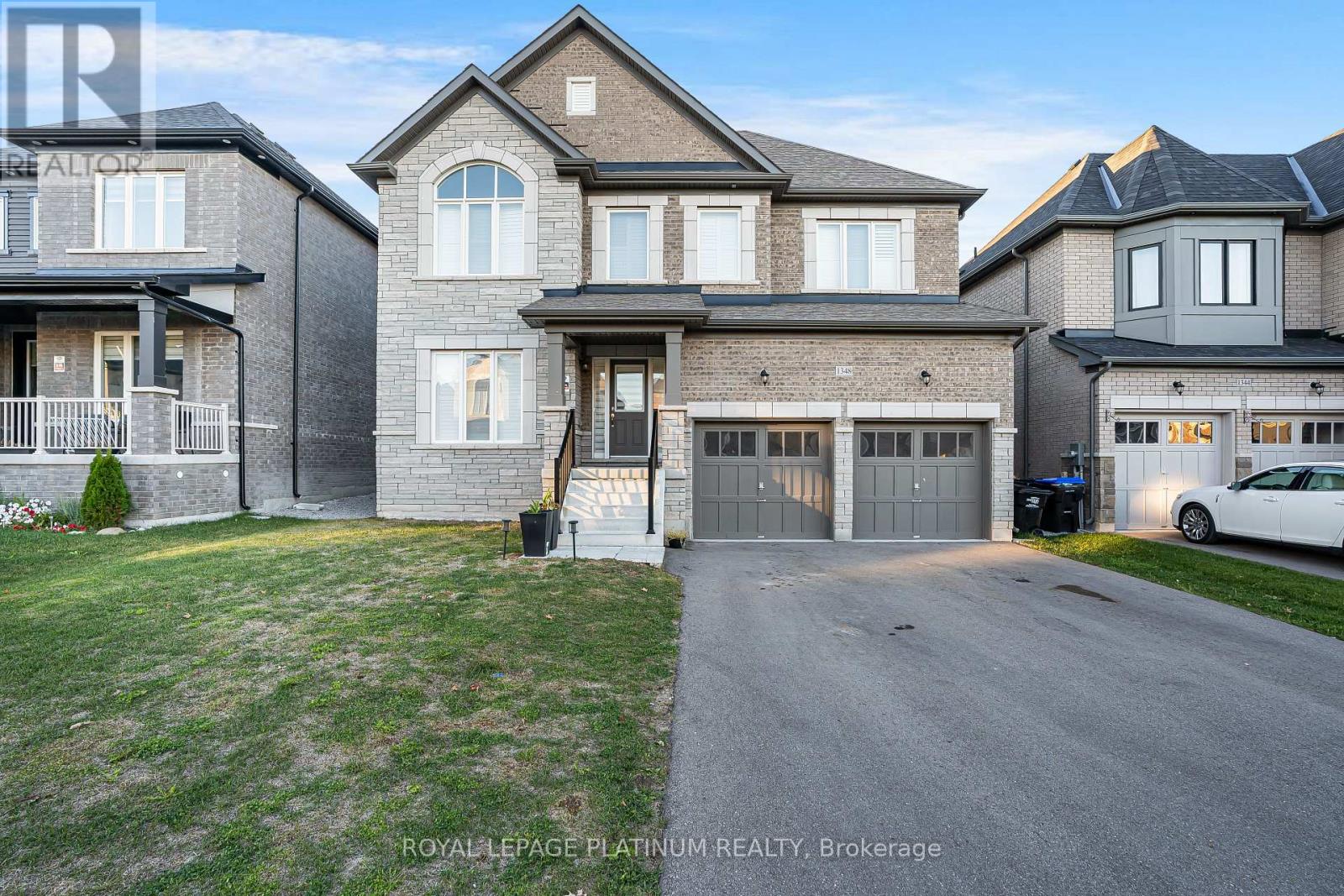 1348 Harrington Street, Innisfil, Ontario  L0L 1W0 - Photo 2 - N12457105