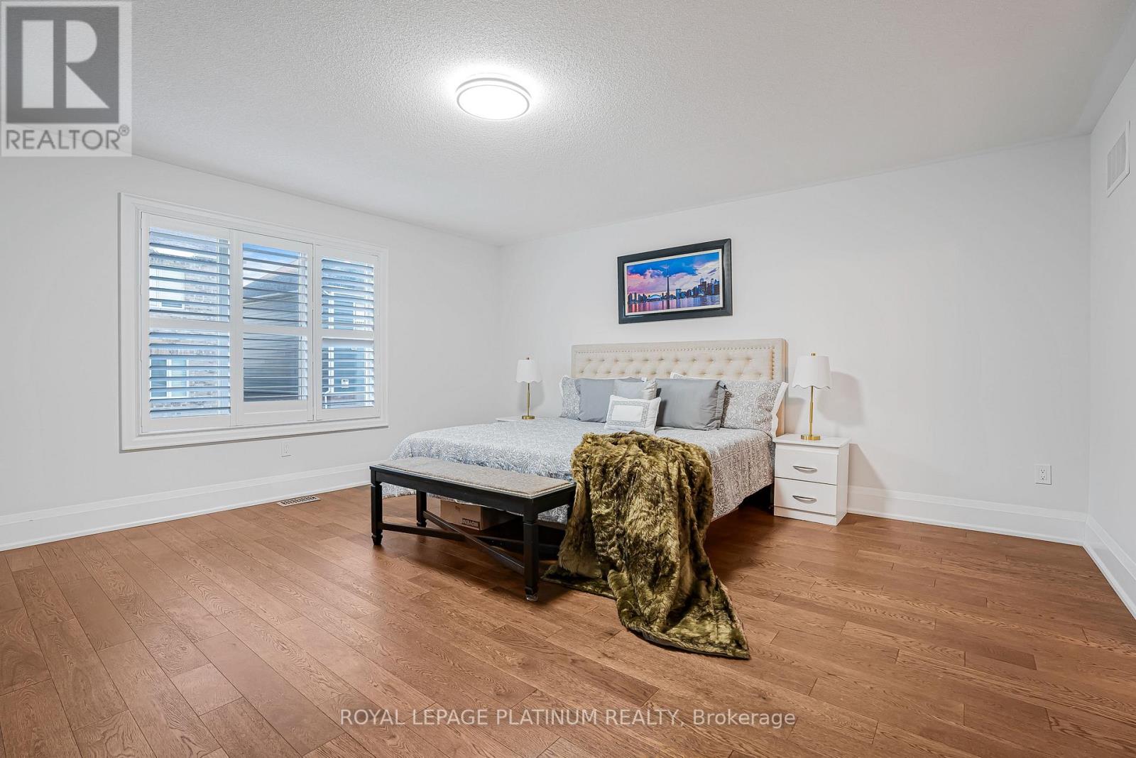 1348 Harrington Street, Innisfil, Ontario  L0L 1W0 - Photo 29 - N12457105
