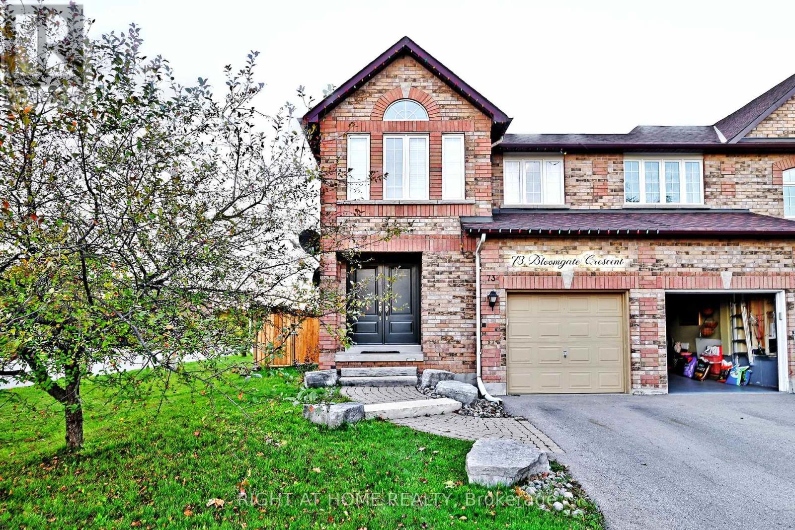 73 BLOOMGATE CRESCENT, Richmond Hill, Ontario