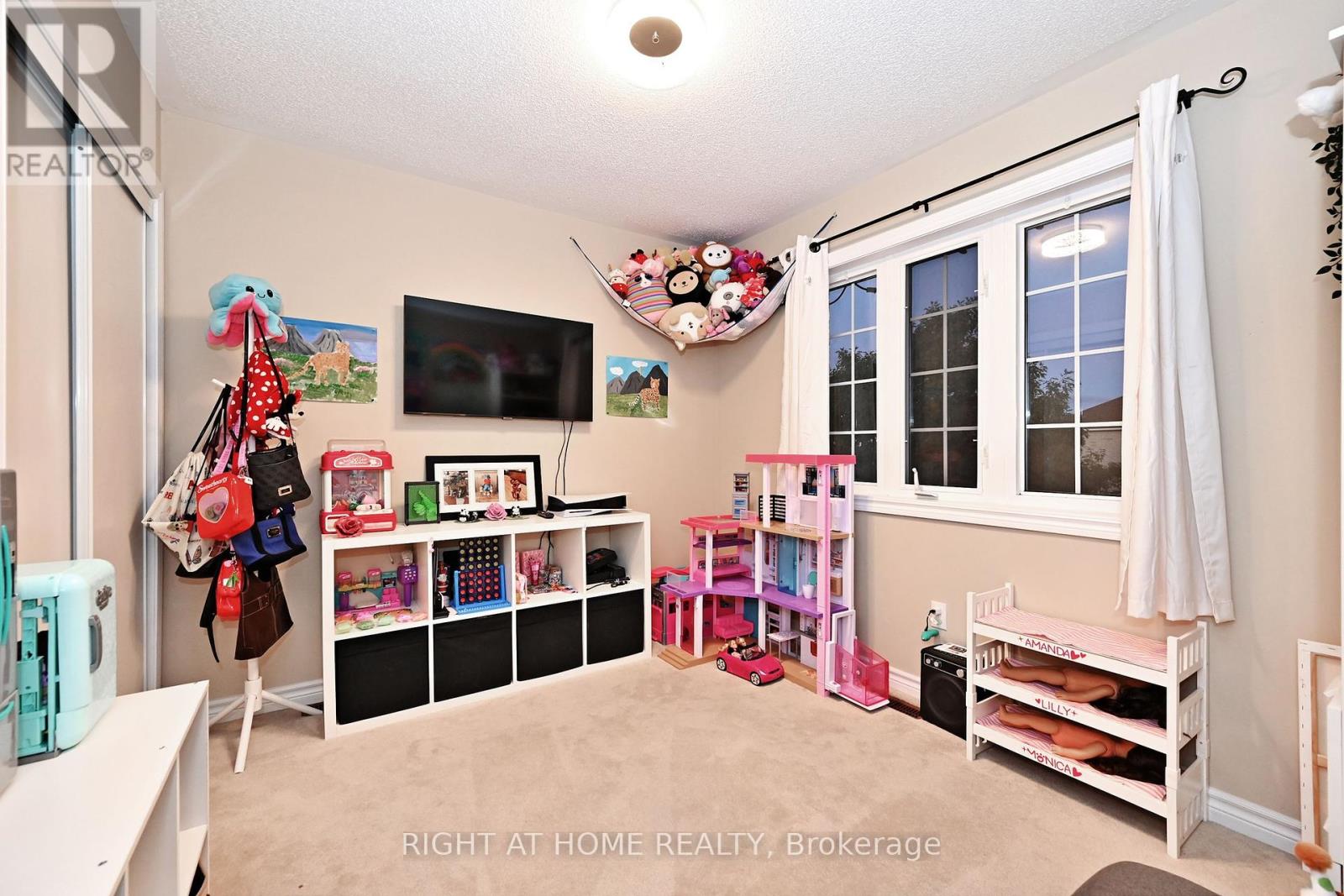 73 Bloomgate Crescent, Richmond Hill, Ontario  L4E 3Z1 - Photo 38 - N12457118