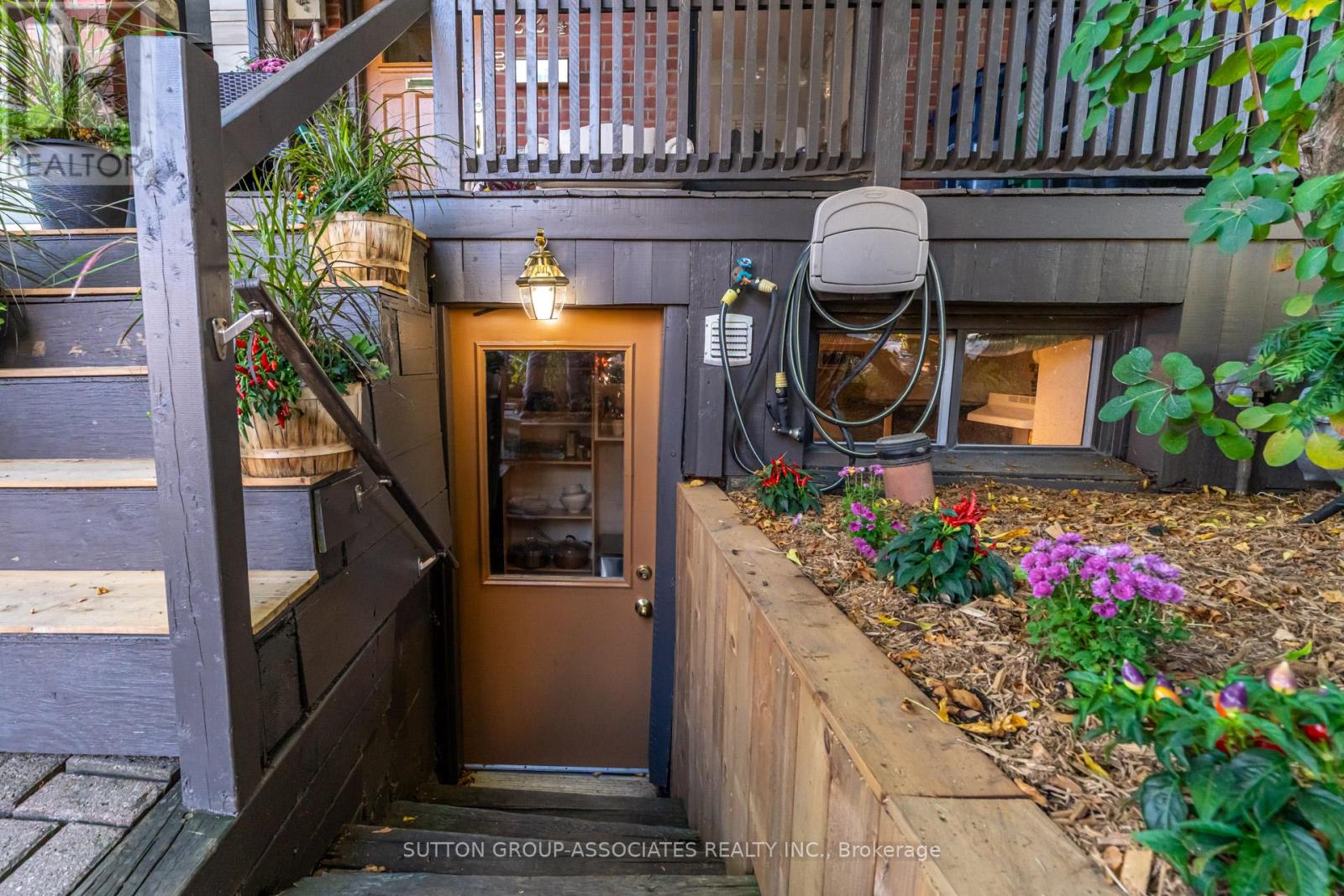 224 Lippincott Street, Toronto, Ontario  M5S 2P5 - Photo 39 - C12455309