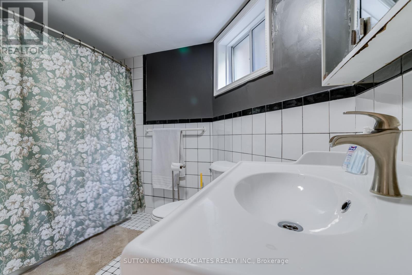 224 Lippincott Street, Toronto, Ontario  M5S 2P5 - Photo 46 - C12455309