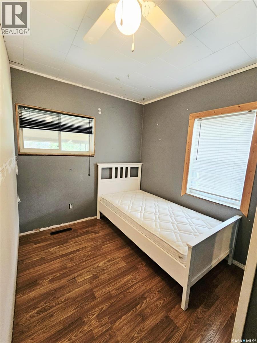 45 Assiniboia Avenue, Dubuc, Saskatchewan  S0A 0R0 - Photo 25 - SK020639