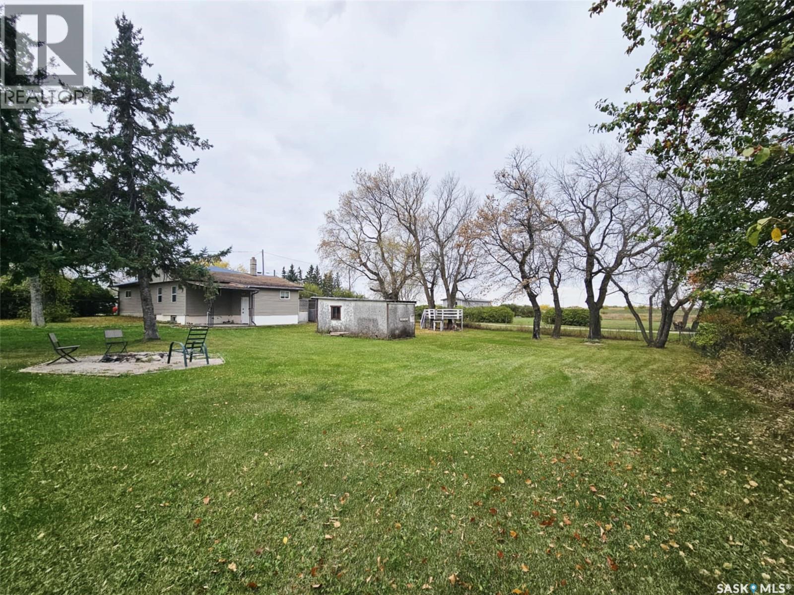 45 Assiniboia Avenue, Dubuc, Saskatchewan  S0A 0R0 - Photo 42 - SK020639