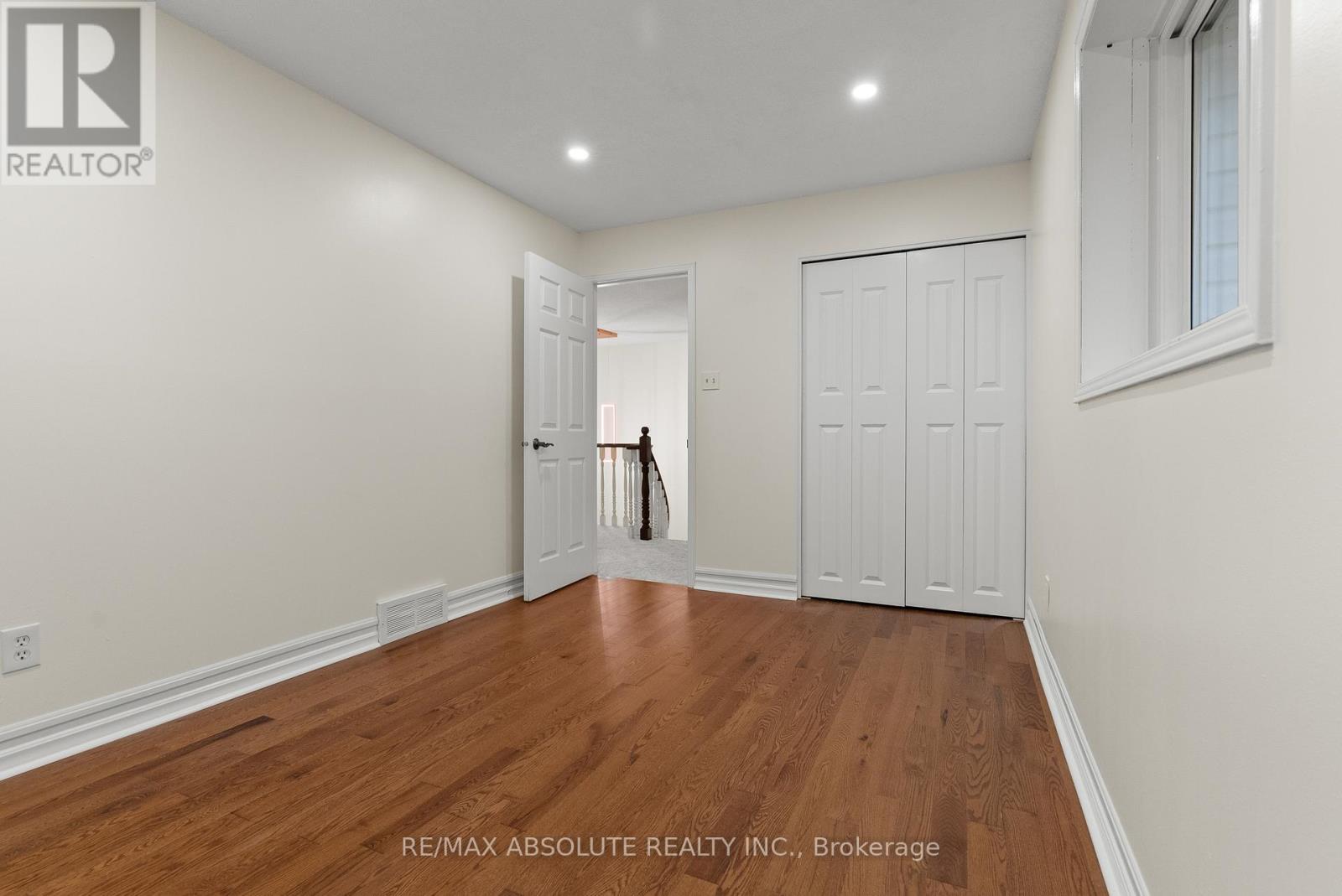 6 Howard Court, Ottawa, Ontario  K2J 3Z8 - Photo 20 - X12455697