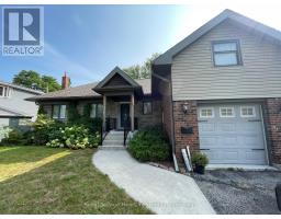 15 SCARBOROUGH HEIGHTS BOULEVARD, Toronto, Ontario