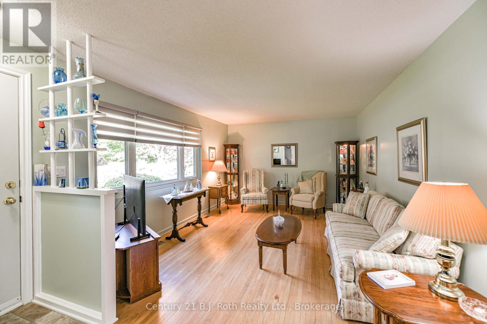 262 Lawrence Avenue, Orillia, Ontario  L3V 5M4 - Photo 12 - S12457223