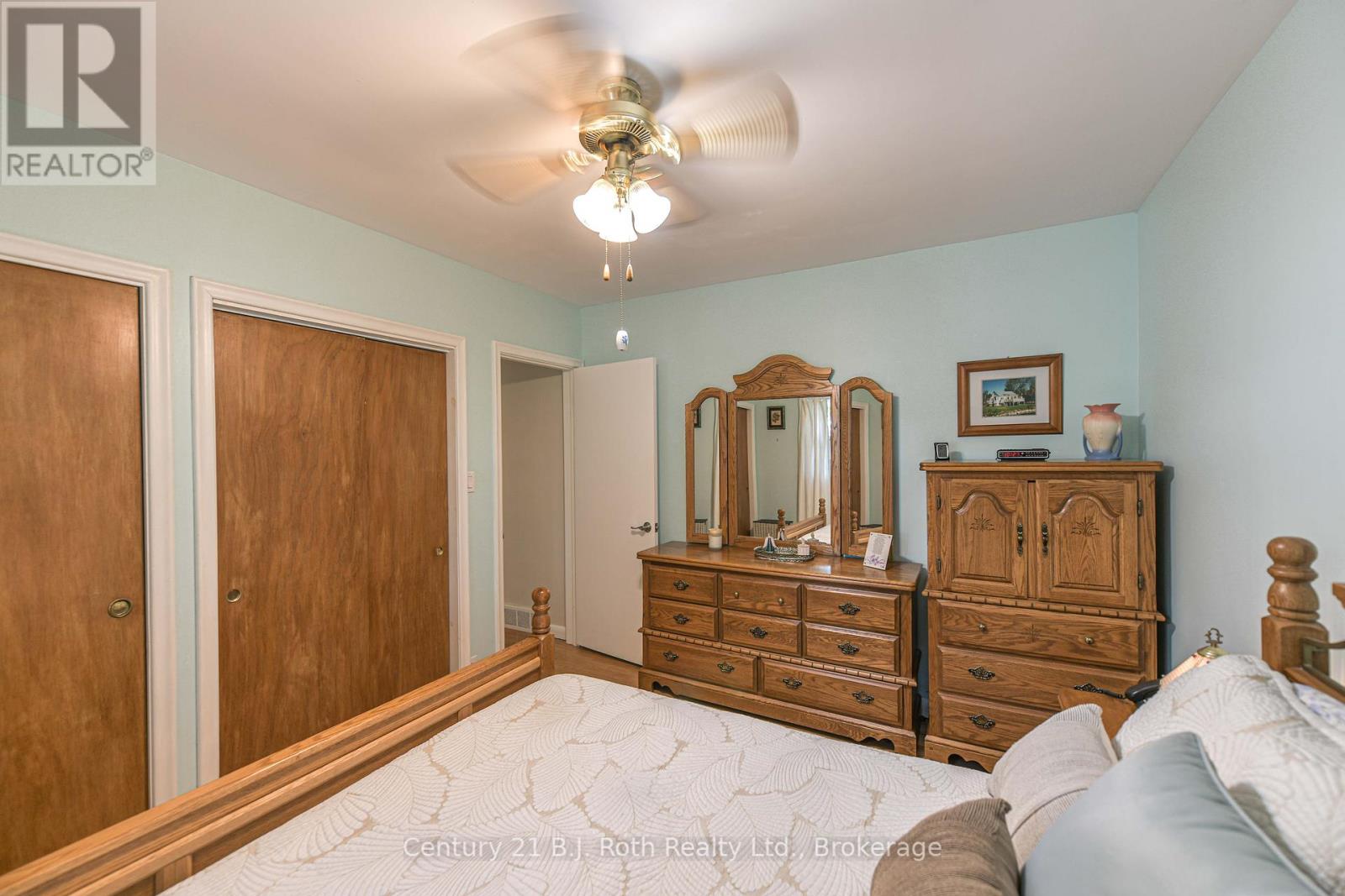 262 Lawrence Avenue, Orillia, Ontario  L3V 5M4 - Photo 19 - S12457223
