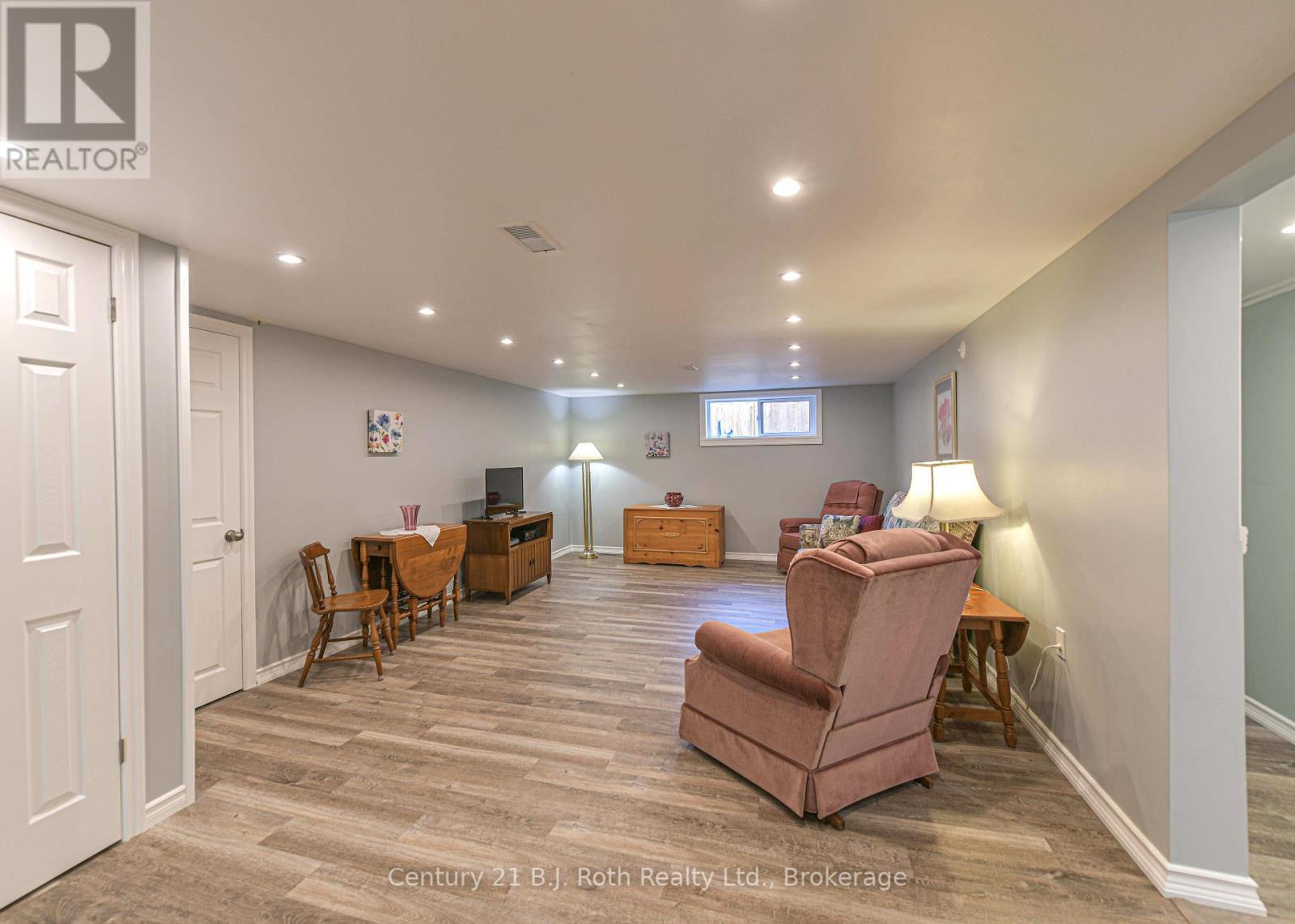 262 Lawrence Avenue, Orillia, Ontario  L3V 5M4 - Photo 28 - S12457223