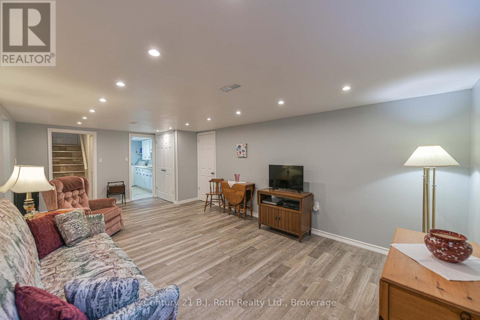 262 Lawrence Avenue, Orillia, Ontario  L3V 5M4 - Photo 30 - S12457223