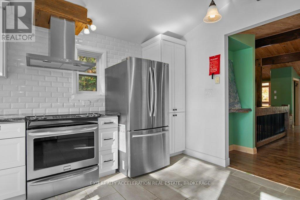 1556 Ham Road, Loyalist, Ontario  K0H 1G0 - Photo 11 - X12457186