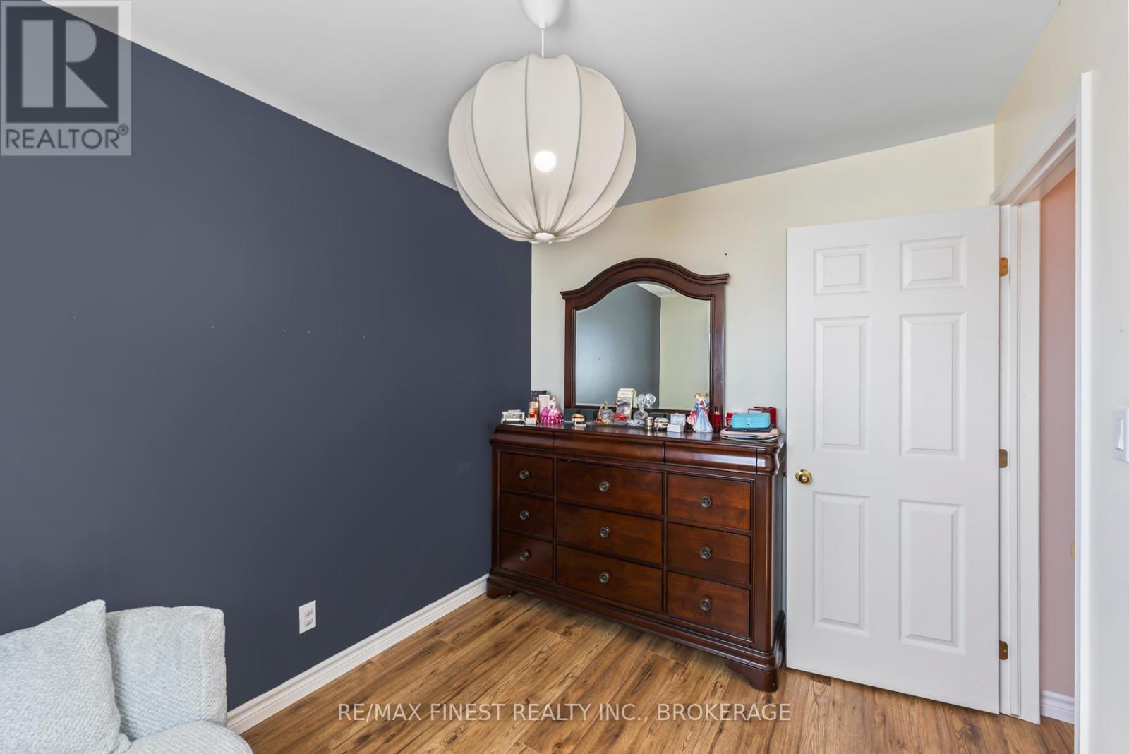 99 Mckeown Crescent, Loyalist, Ontario  K7N 1Y5 - Photo 33 - X12457222