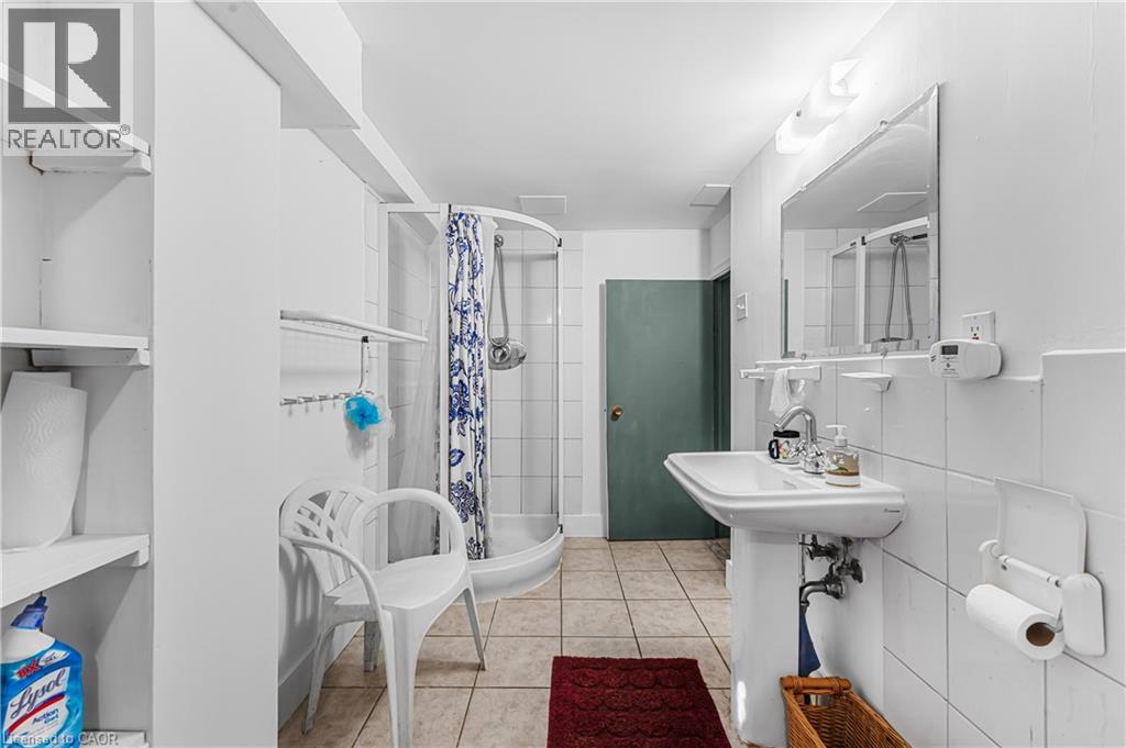 16 Wyckliffe Avenue, Niagara-On-The-Lake, Ontario  L0S 1T0 - Photo 18 - 40777202