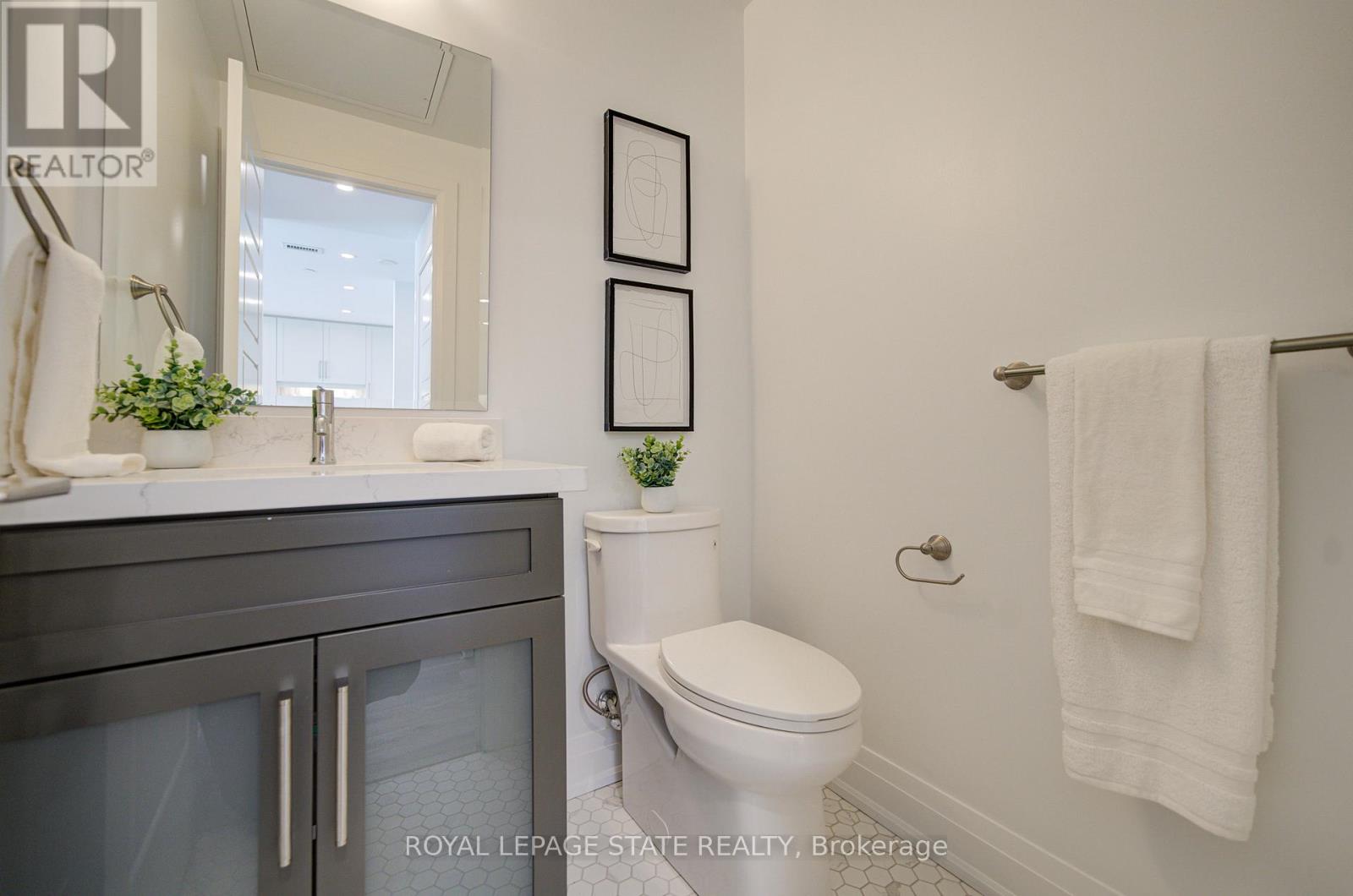 1006 - 2025 Maria Street, Burlington, Ontario  L7R 0E9 - Photo 15 - W12457068