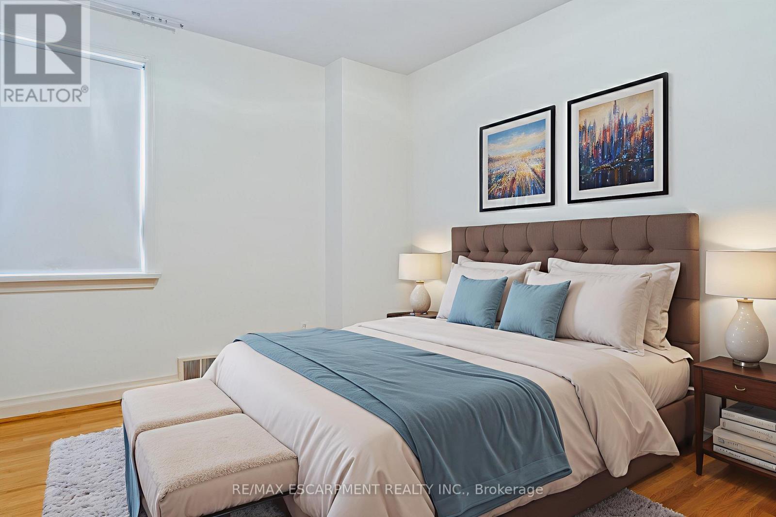 2510 Donnavale Drive, Mississauga, Ontario  L5A 2N1 - Photo 18 - W12457092