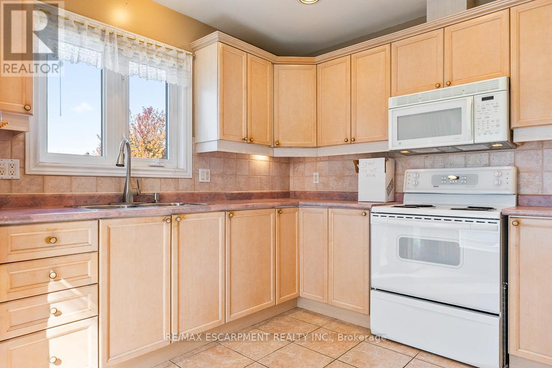 2510 Donnavale Drive, Mississauga, Ontario  L5A 2N1 - Photo 28 - W12457092