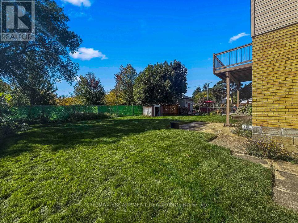 2510 Donnavale Drive, Mississauga, Ontario  L5A 2N1 - Photo 47 - W12457092