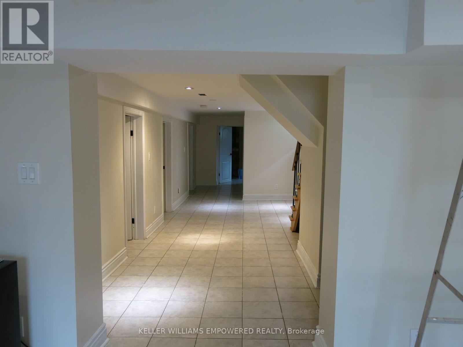 69 Whitley Avenue, Toronto, Ontario  M3K 1A1 - Photo 14 - W12457100