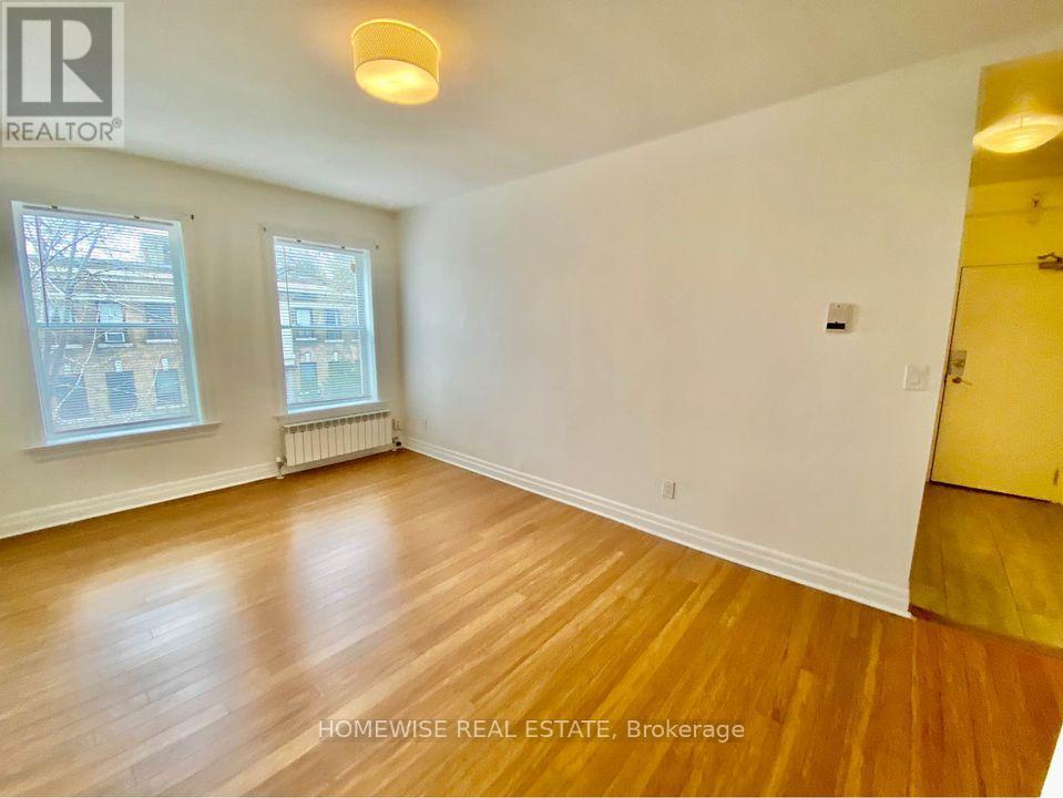 206 - 1 TRILLER AVENUE, Toronto, Ontario